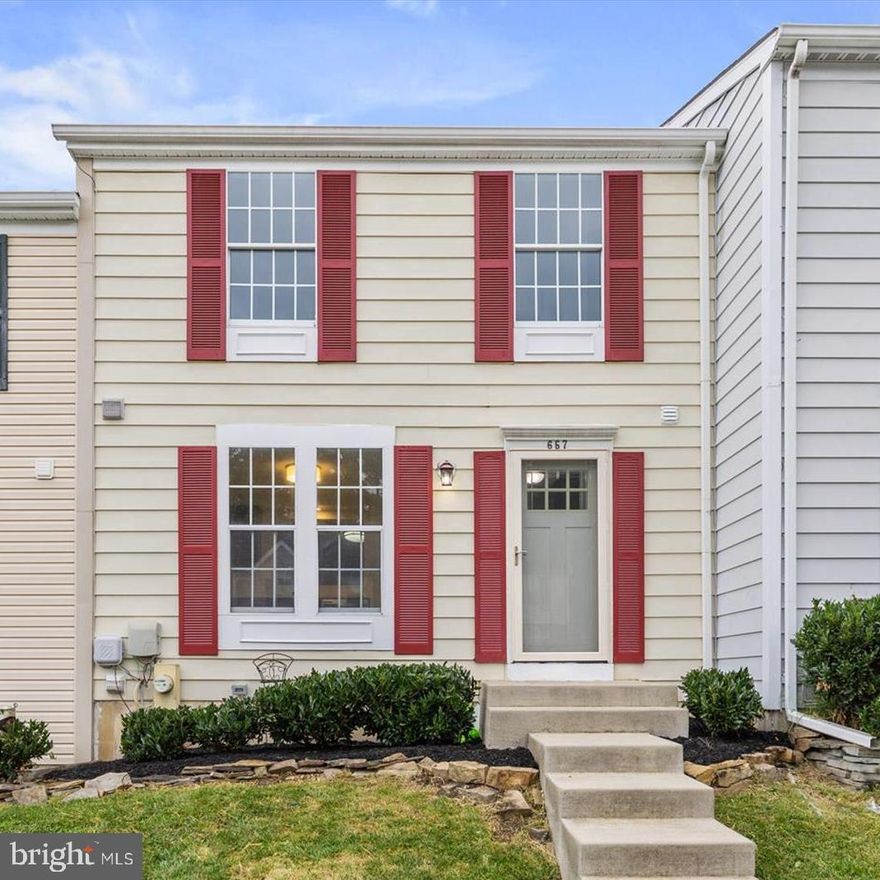 Come and See this  Beautiful 3 level Colonial Townhome, 3 Bedrooms,  2 full baths and 1 Half Bath in the highly sought after Deerfield neighborhood. This interior Unit showcases contemporary finishes and a thoughtful layout that maximizes both style and functionality. The custom kitchen with beautiful countertops, and stainless-steel appliances will enhance your cooking experience. Complete with a traditional floor plan and modern finishes that will WOW you the moment you walk through the door. The bathrooms have been tastefully refreshed adding elegance to this classic Colonial style townhome, New Laminate flooring and carpet installed throughout. The fully finished lower level boasts a laundry area Washer and Dryer and a second refreshed full bathroom. Minutes to fine dining restaurants, shopping, and nightlife entertainment. Move in ready, professionally cleaned and freshly painted, Schedule now to see this amazing home today!!