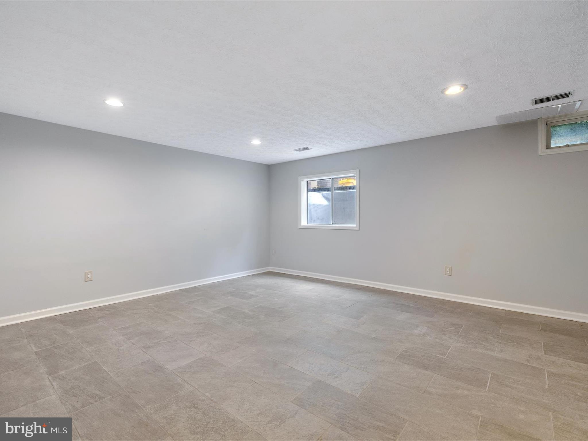 DEERFIELD - Residential