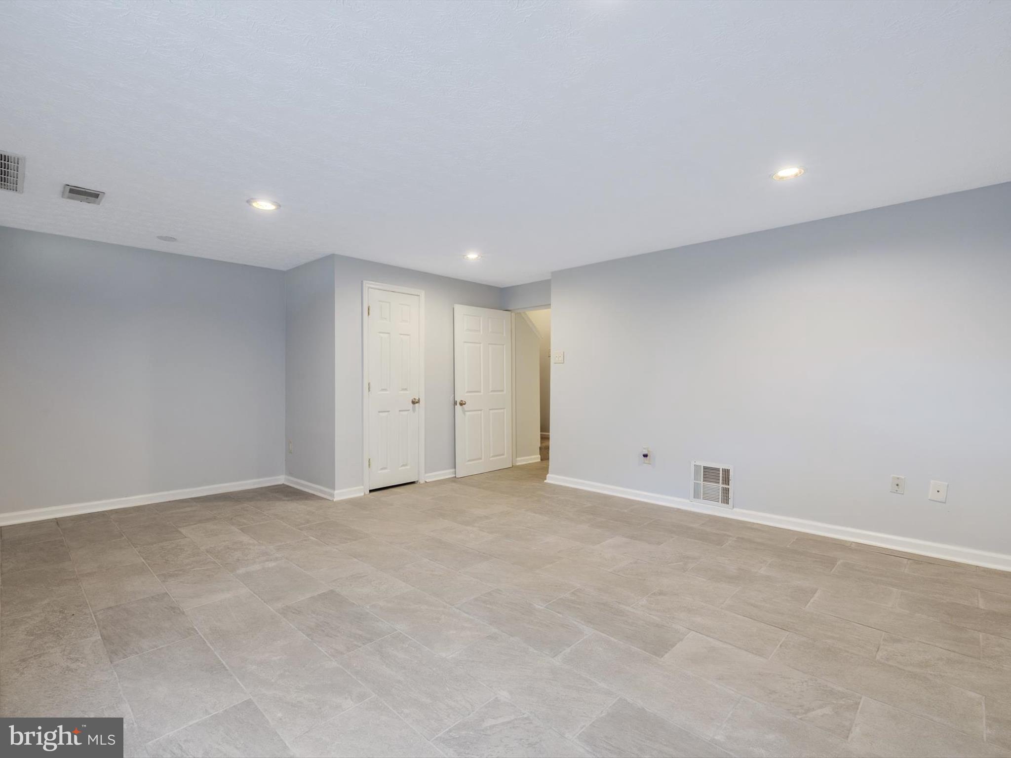 DEERFIELD - Residential