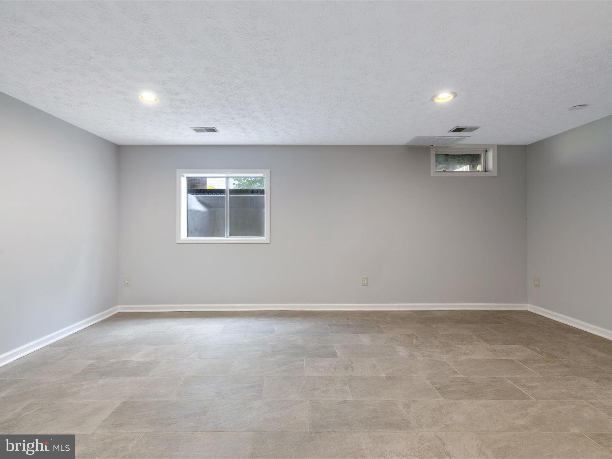 DEERFIELD - Residential