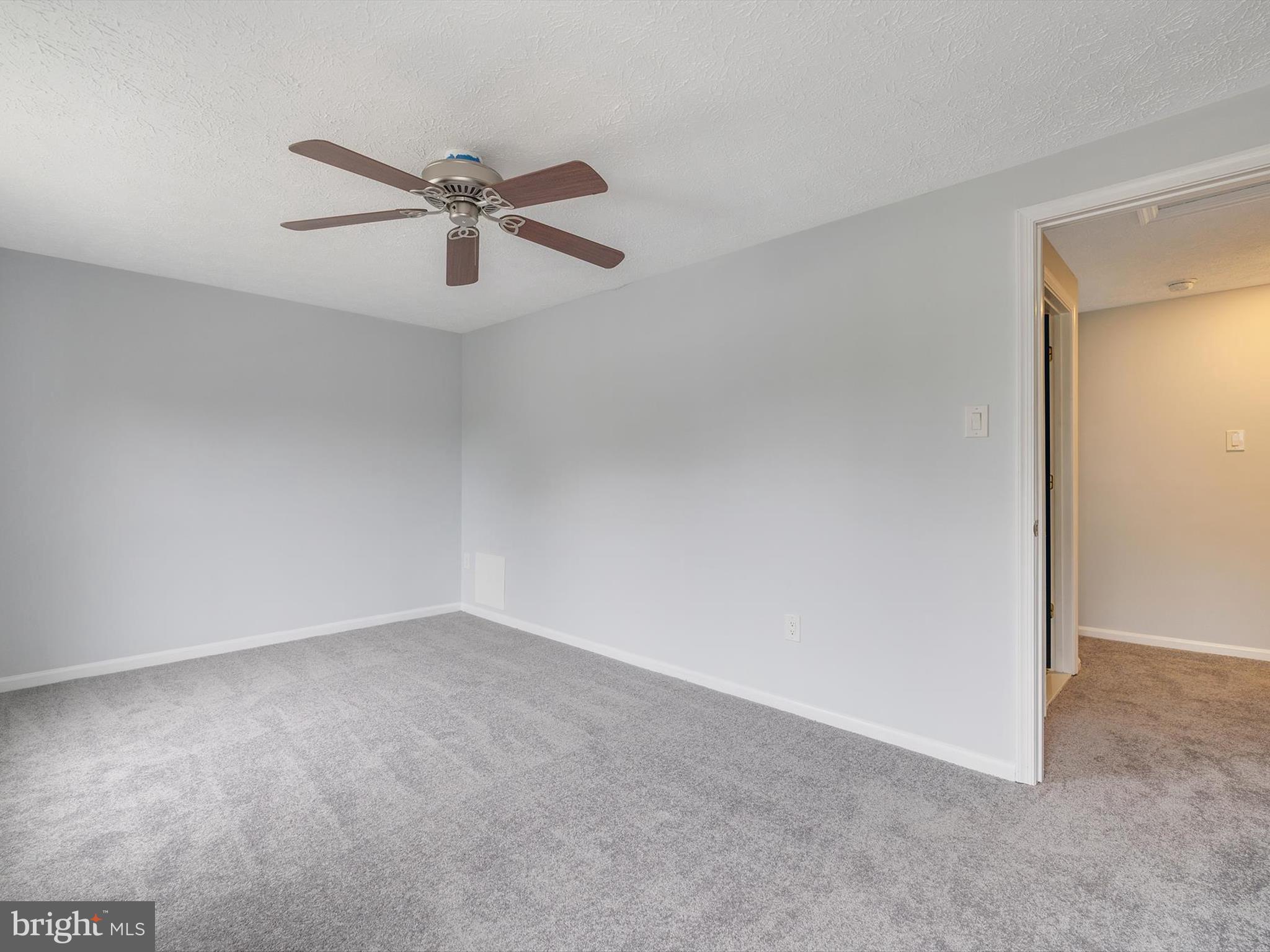 DEERFIELD - Residential