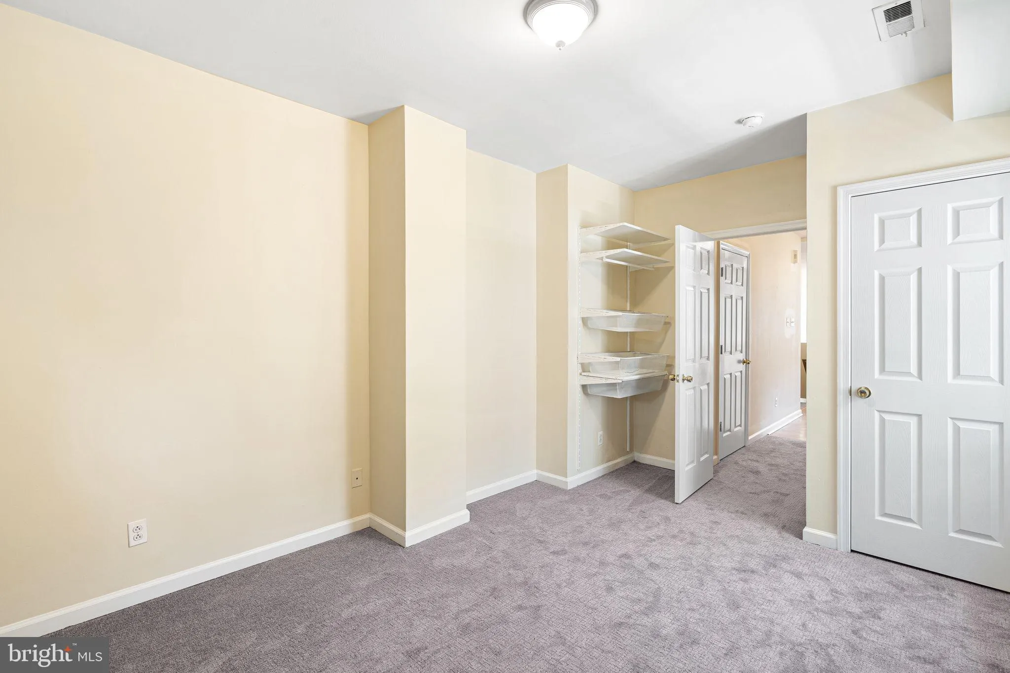 Philadelphia, Pennsylvania 19130, United States, 3 Bedrooms Bedrooms, ,3 BathroomsBathrooms,Residential,Active,165290