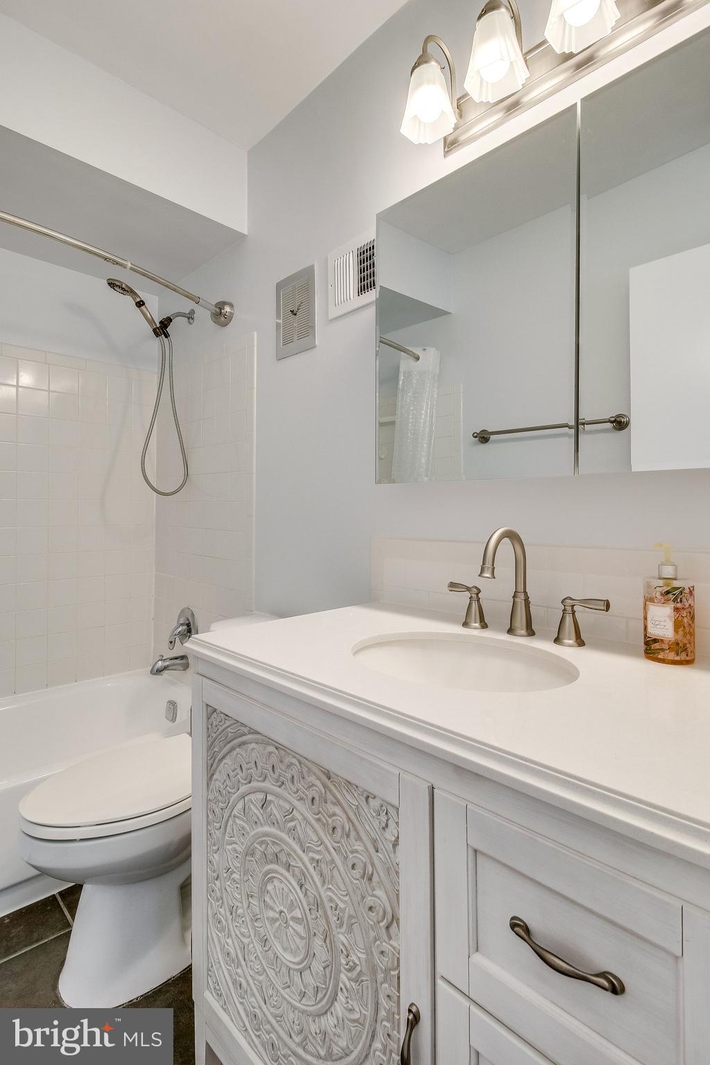 CHARLESTOWN - Residential