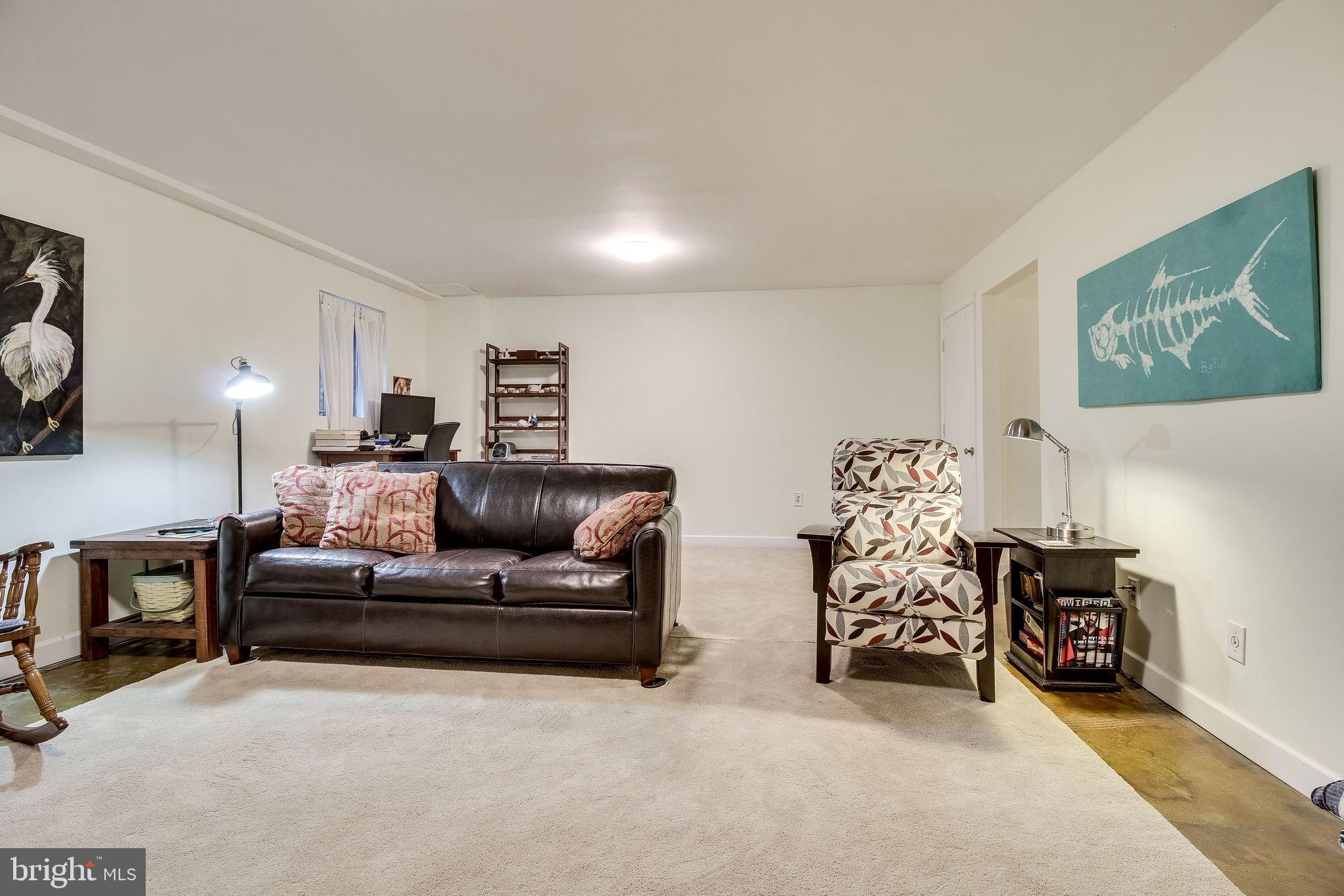 CHARLESTOWN - Residential