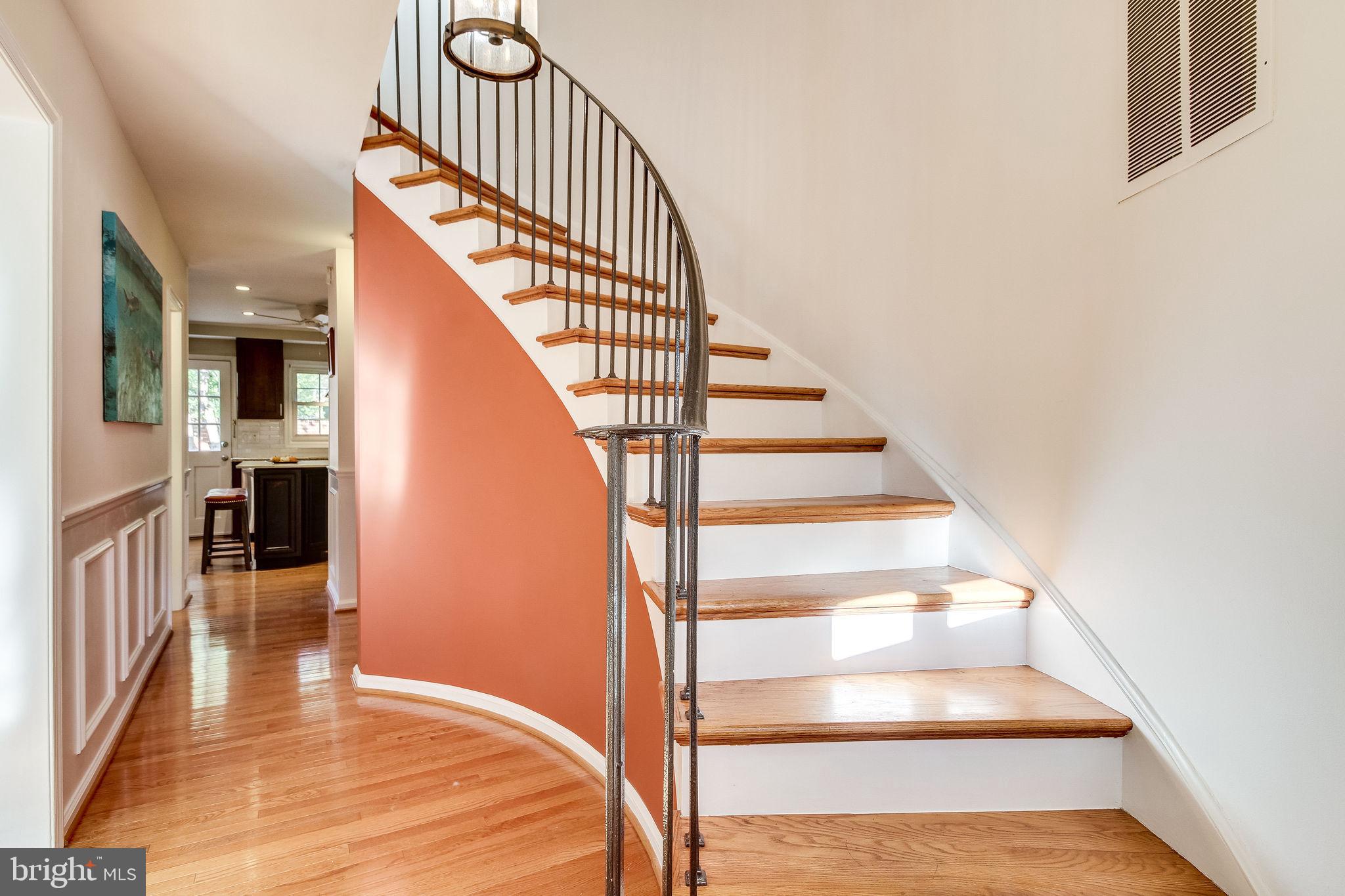 CHARLESTOWN - Residential