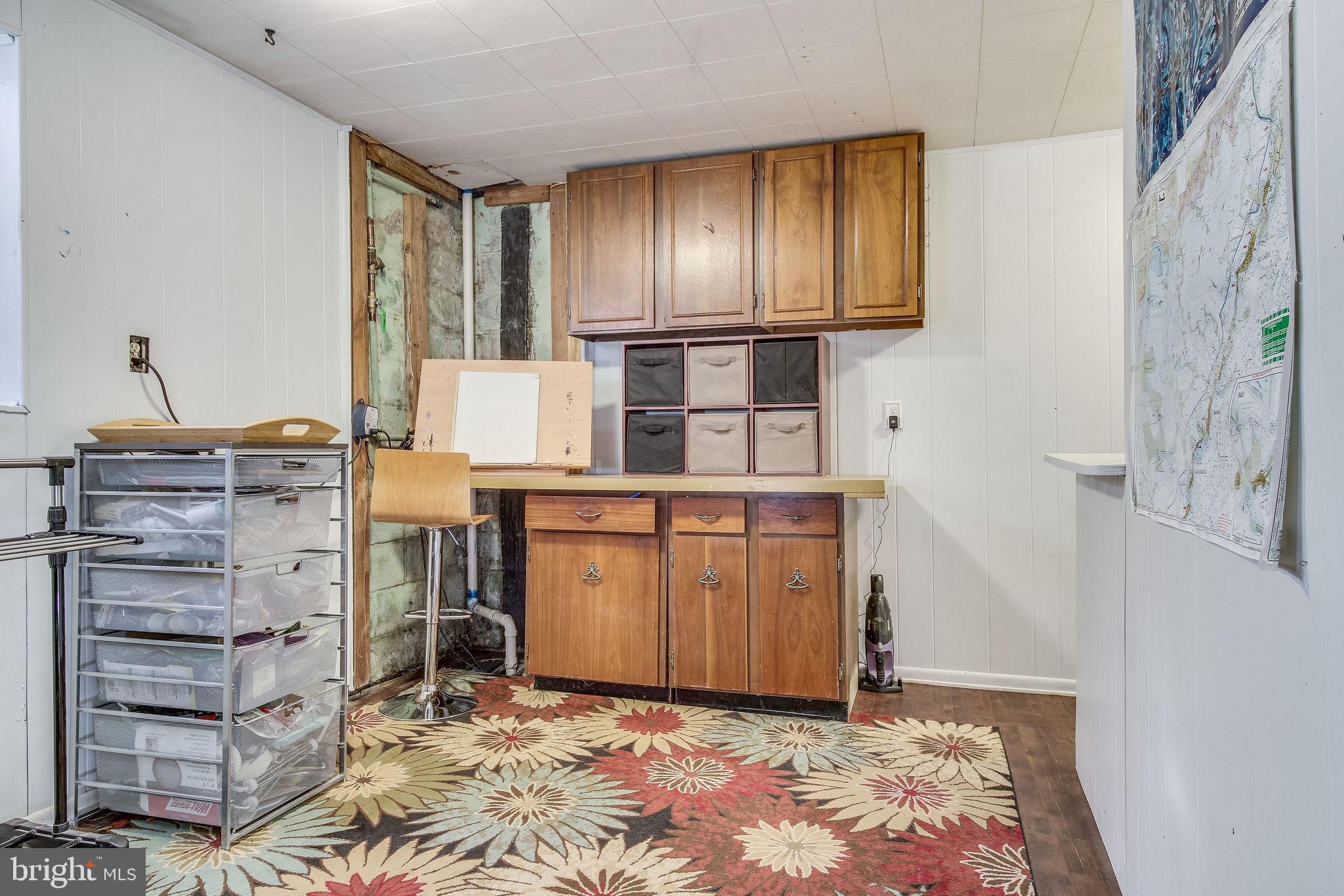 CHARLESTOWN - Residential