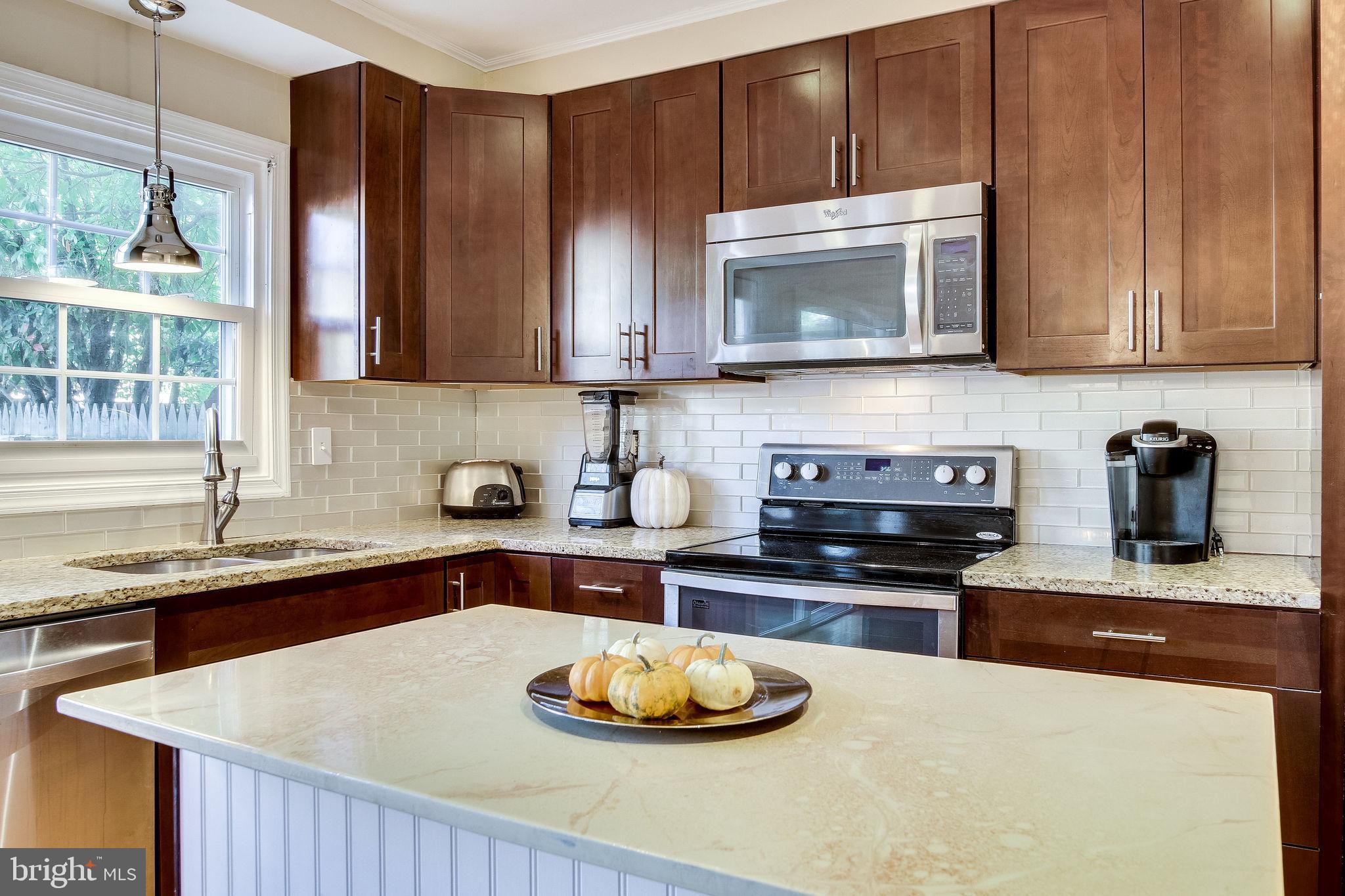 CHARLESTOWN - Residential