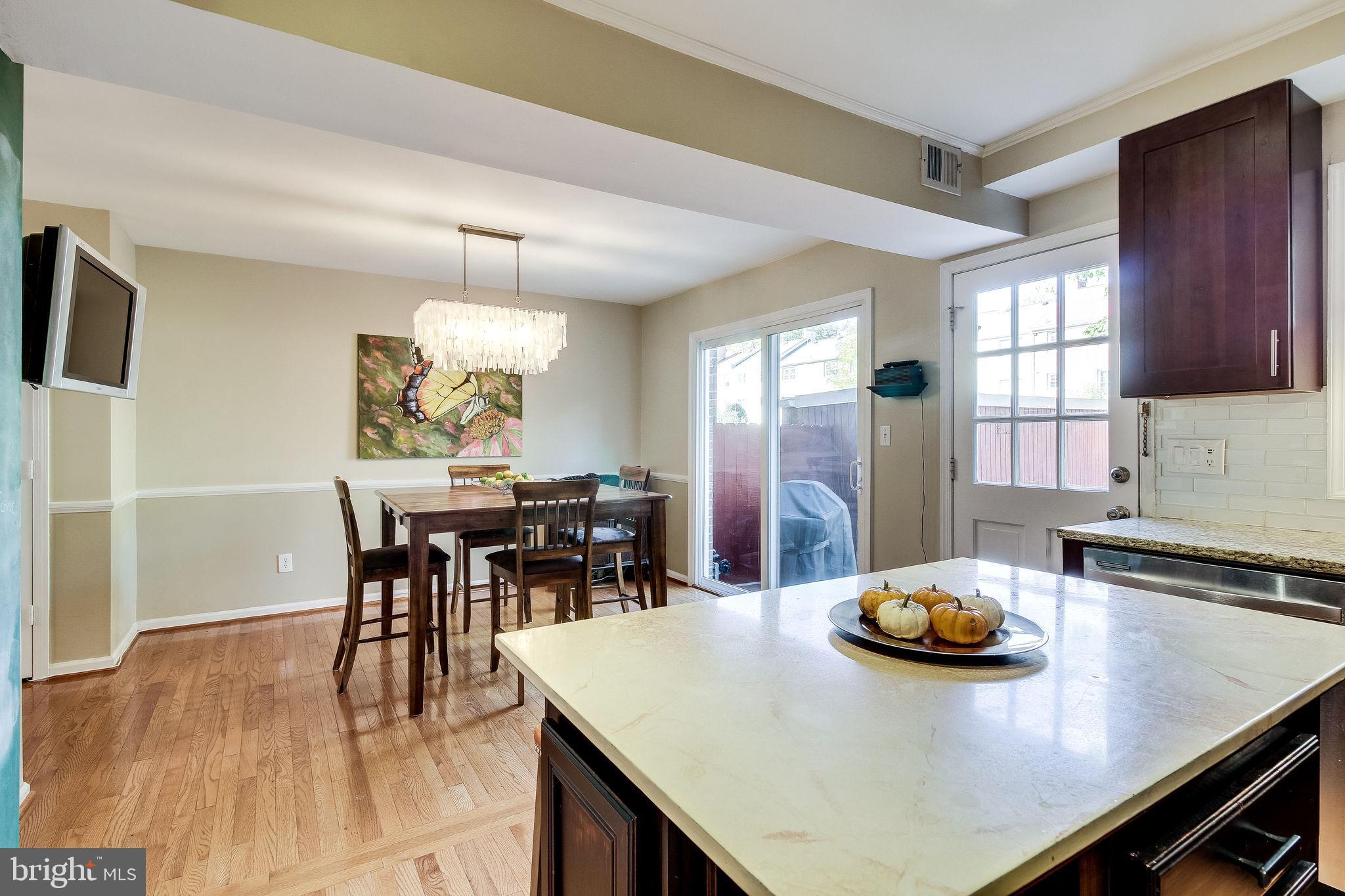 CHARLESTOWN - Residential