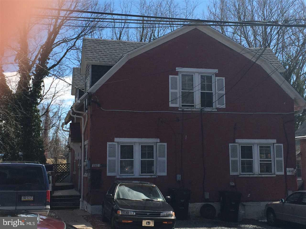 Six-unit apartment building in need of work. Priced accordingly. 2 units currently vacant. New roof installed in 2016 ($10,750). Projected rent used in expense calculations.