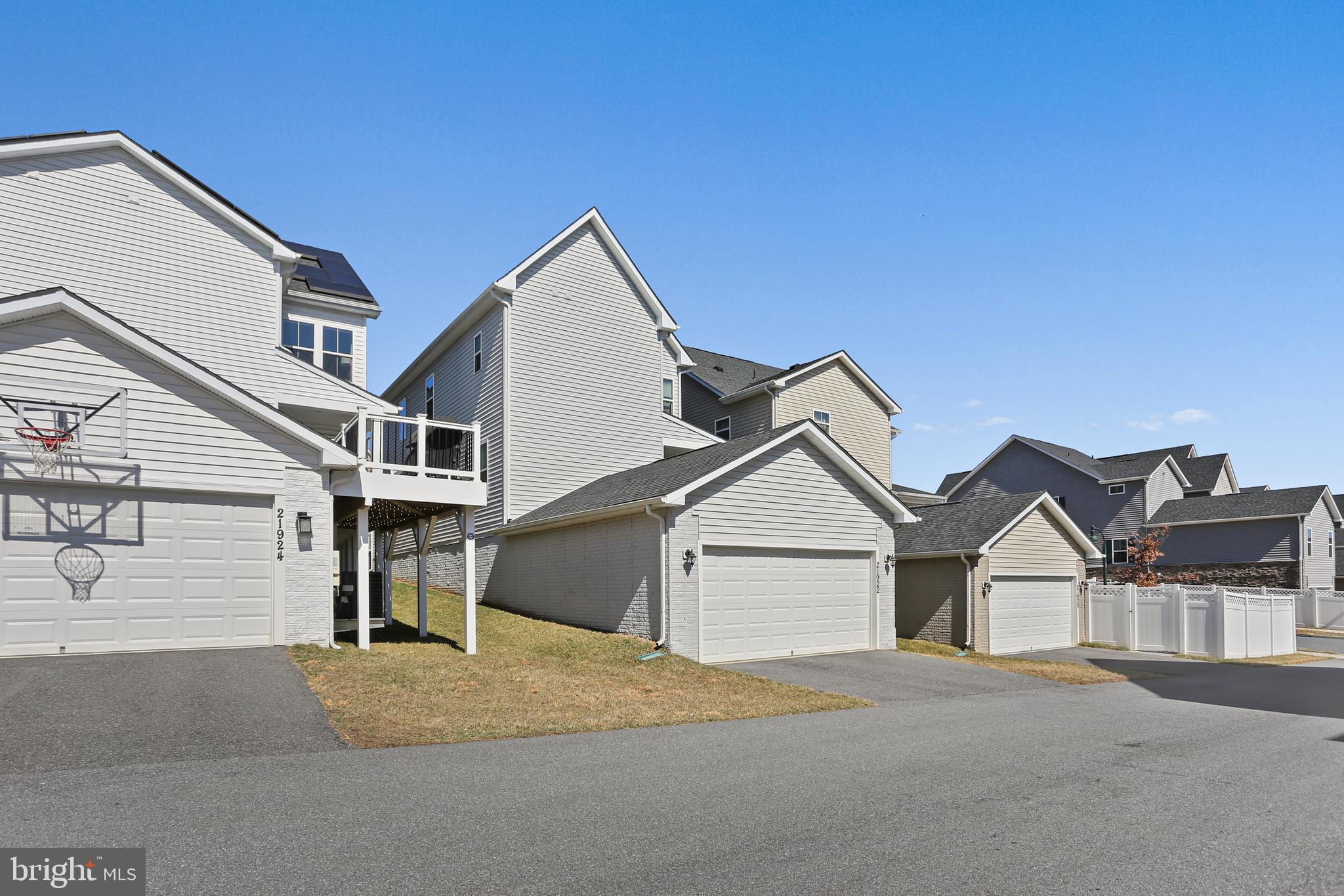 CABIN BRANCH - Residential Lease