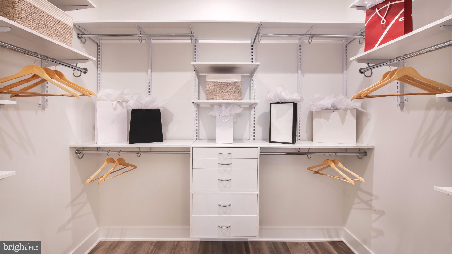 NORTHBANK - Residential