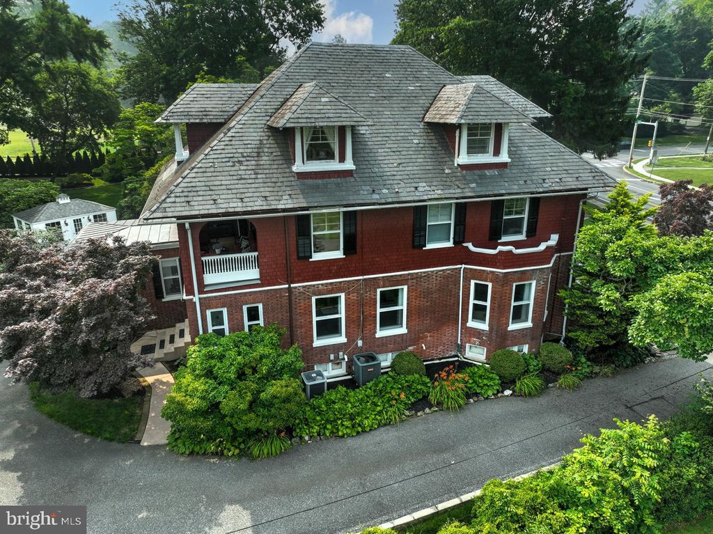 Photo of 1109 MARIETTA AVE, LANCASTER, PA 17603 (MLS # PALA2037218)