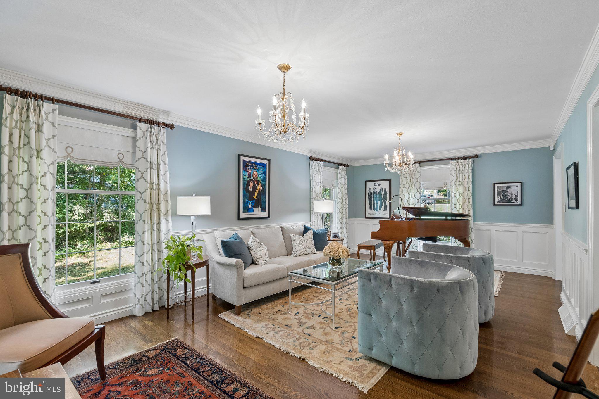 5 FORREST HILL ROAD