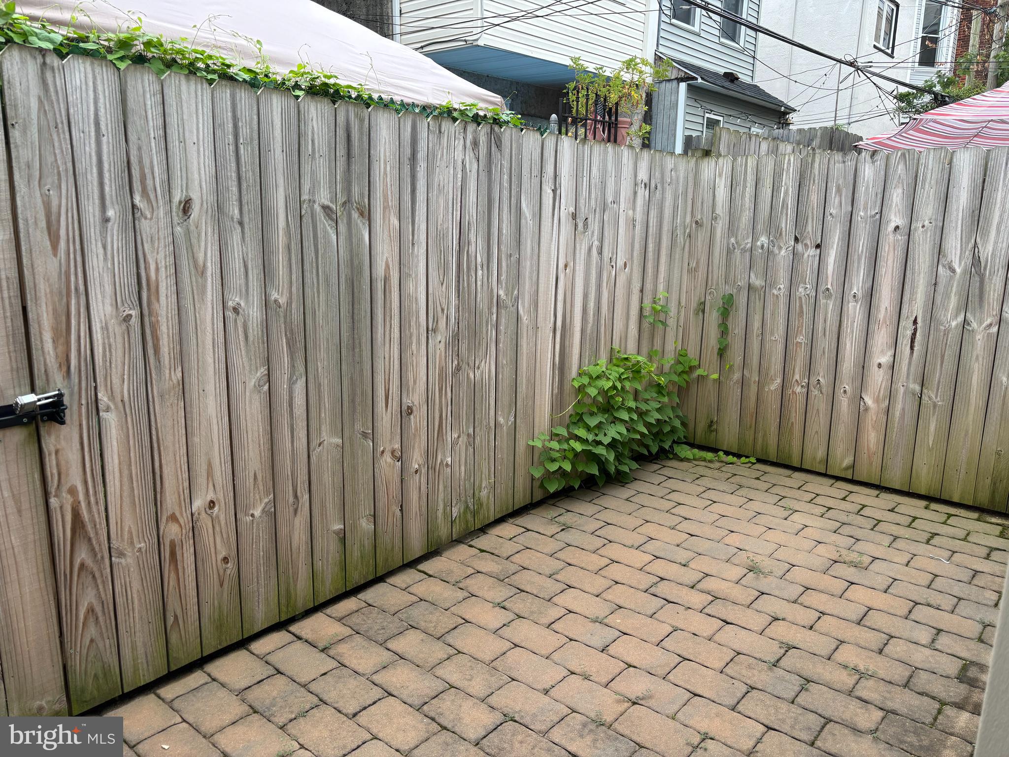 ART MUSEUM AREA - Residential Lease