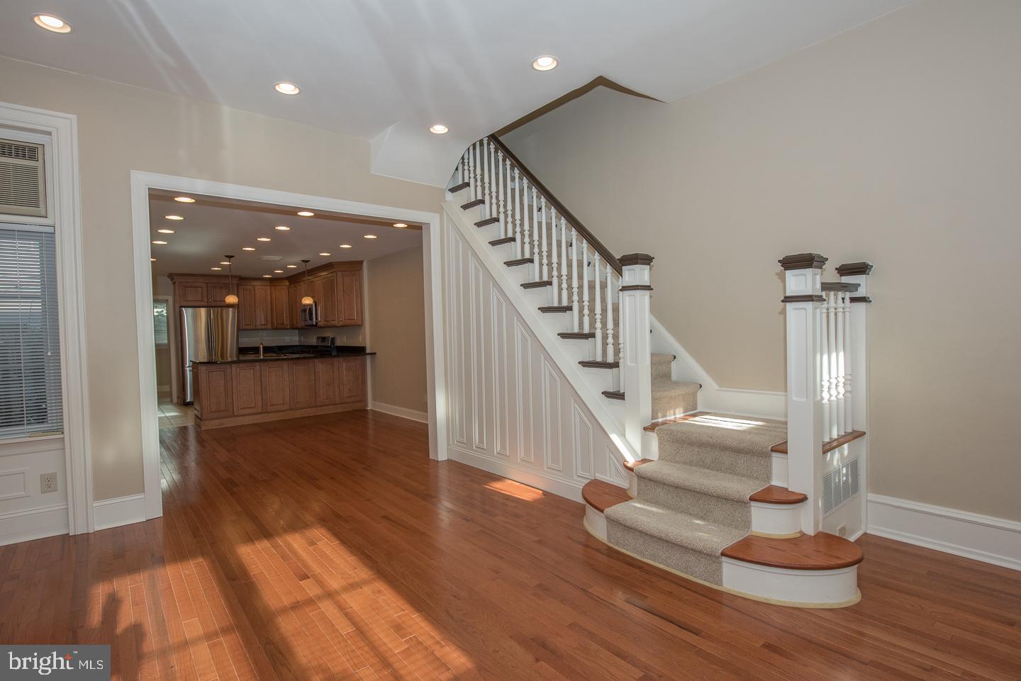 ART MUSEUM AREA - Residential Lease