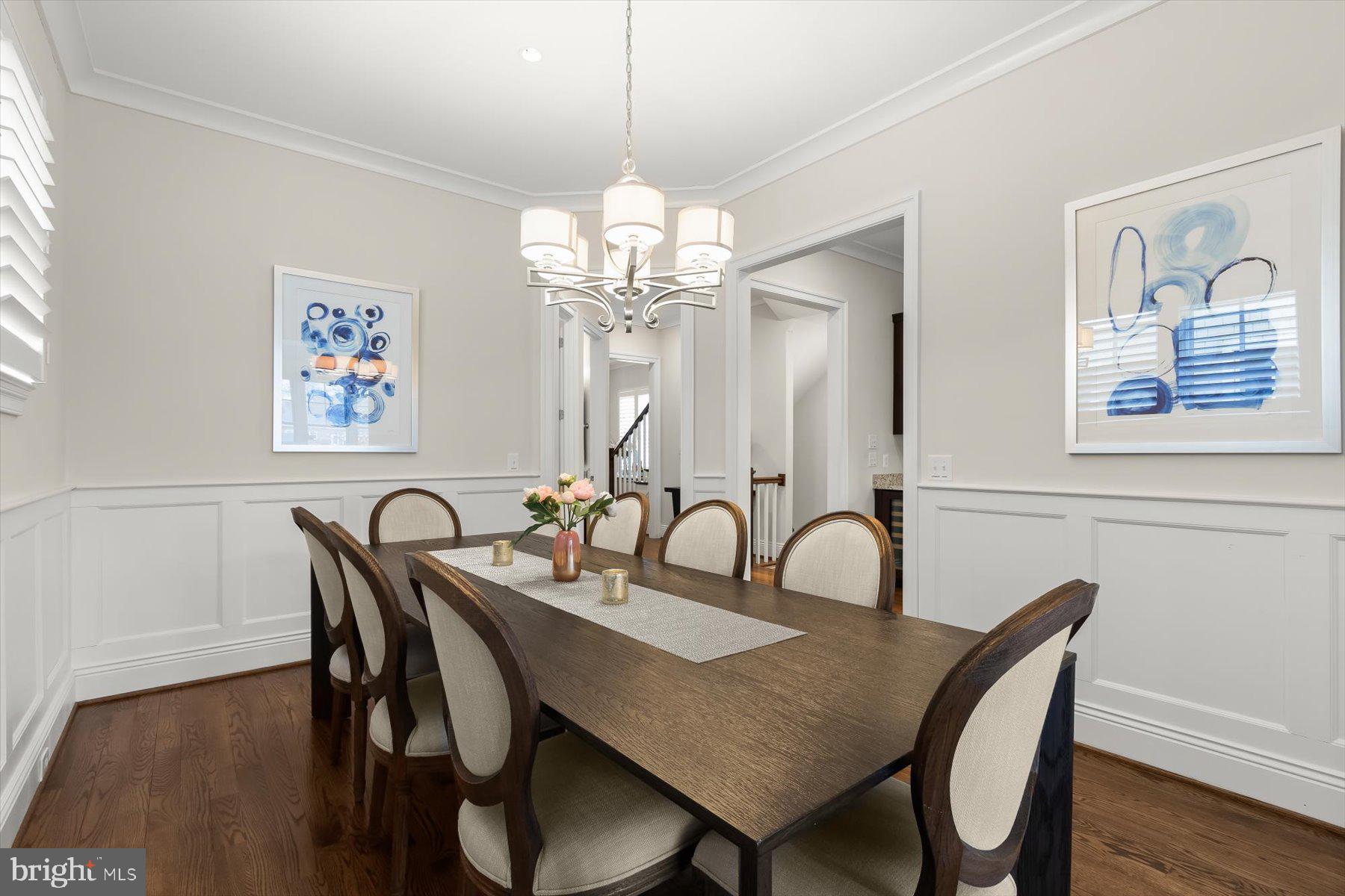 GROVE AVENUE - Residential