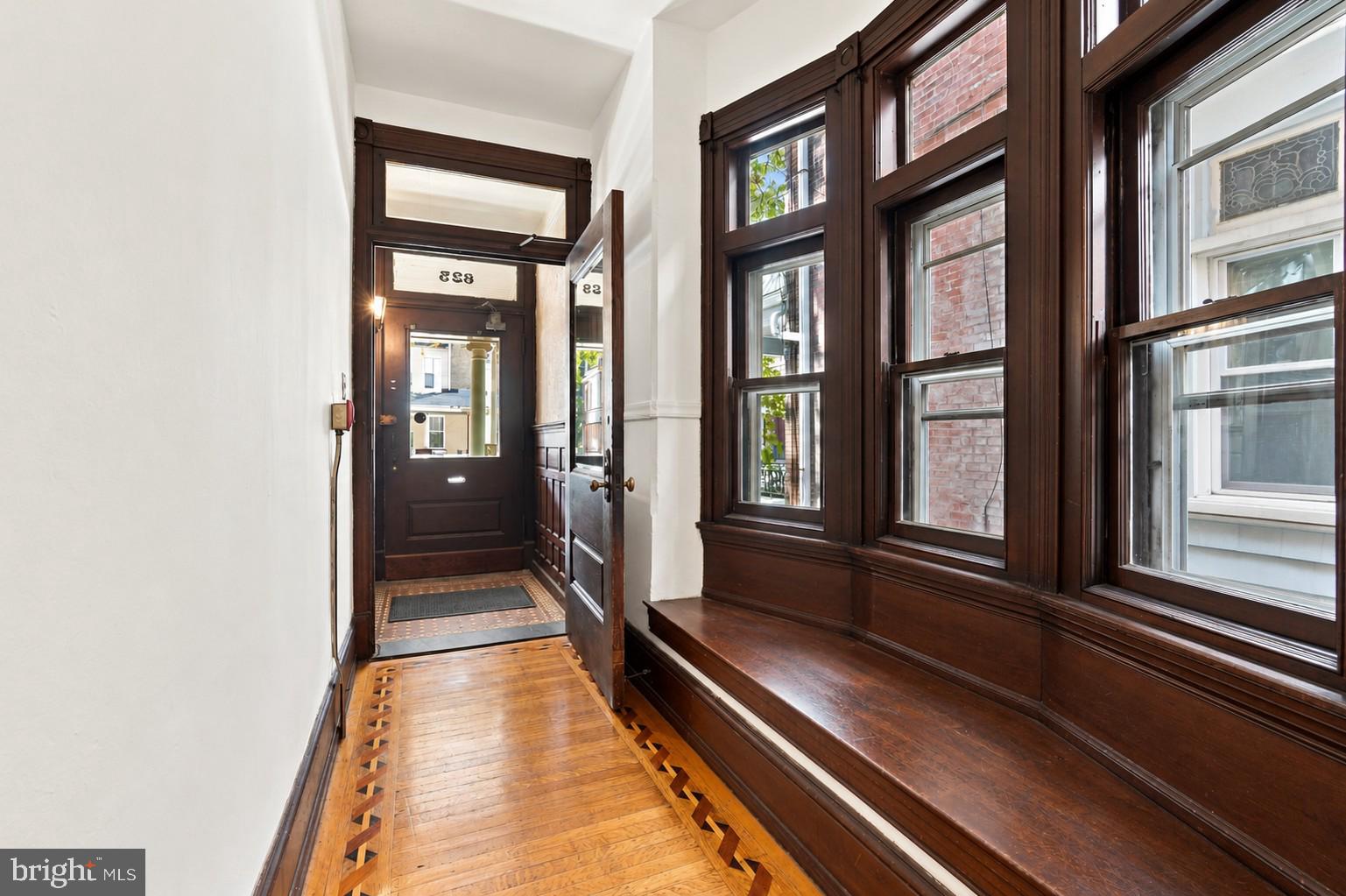 825 S 49TH STREET