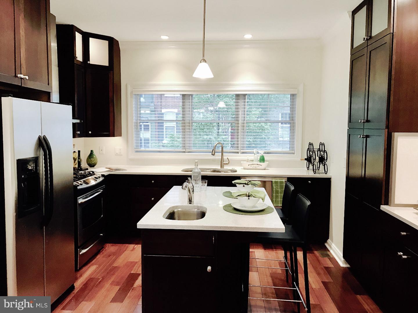 FAIRMOUNT - Residential