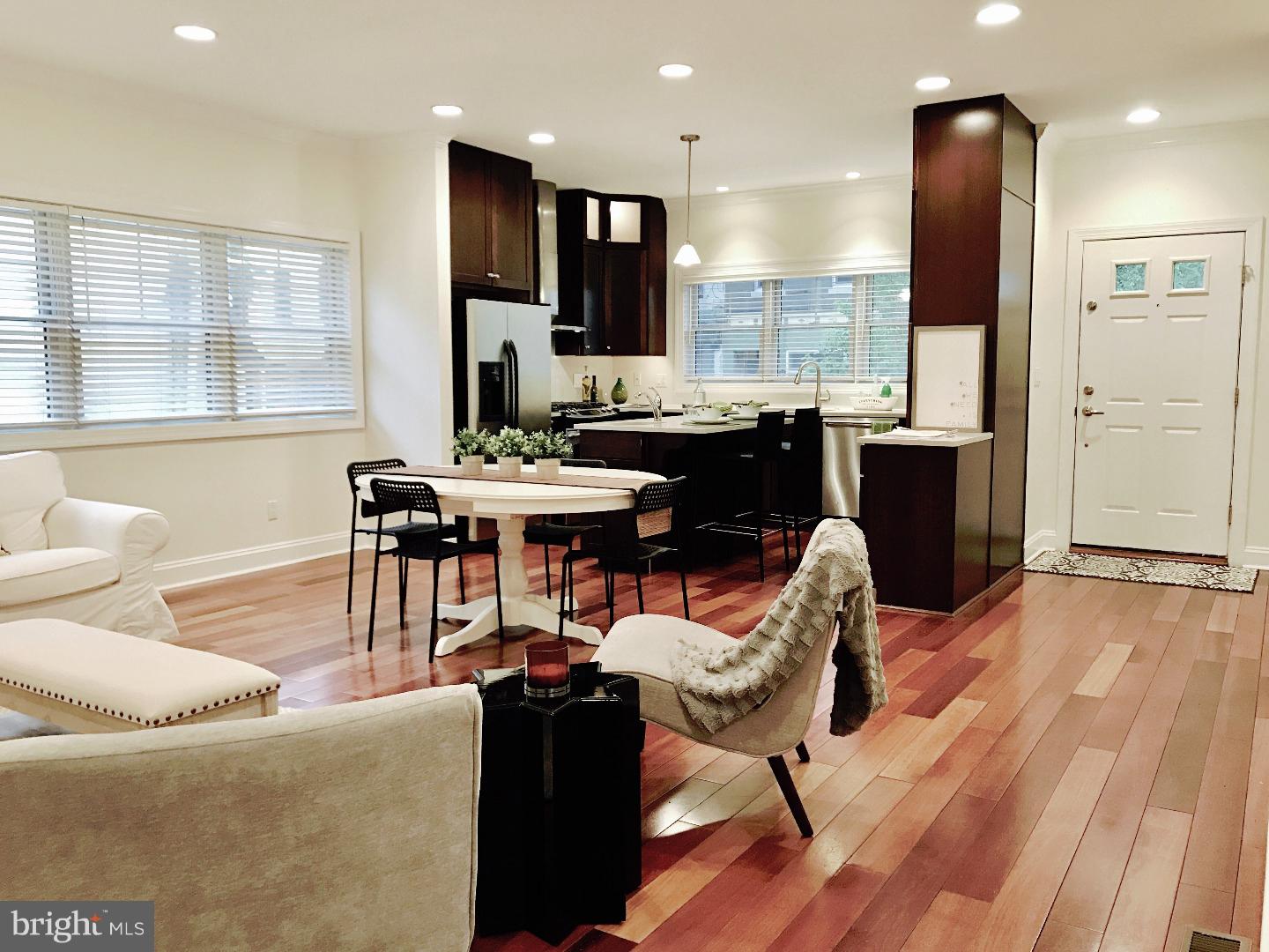 FAIRMOUNT - Residential