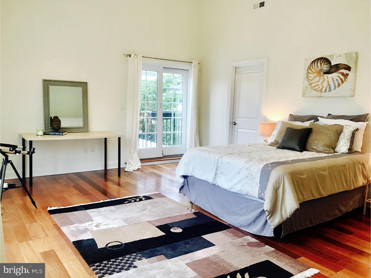 FAIRMOUNT - Residential