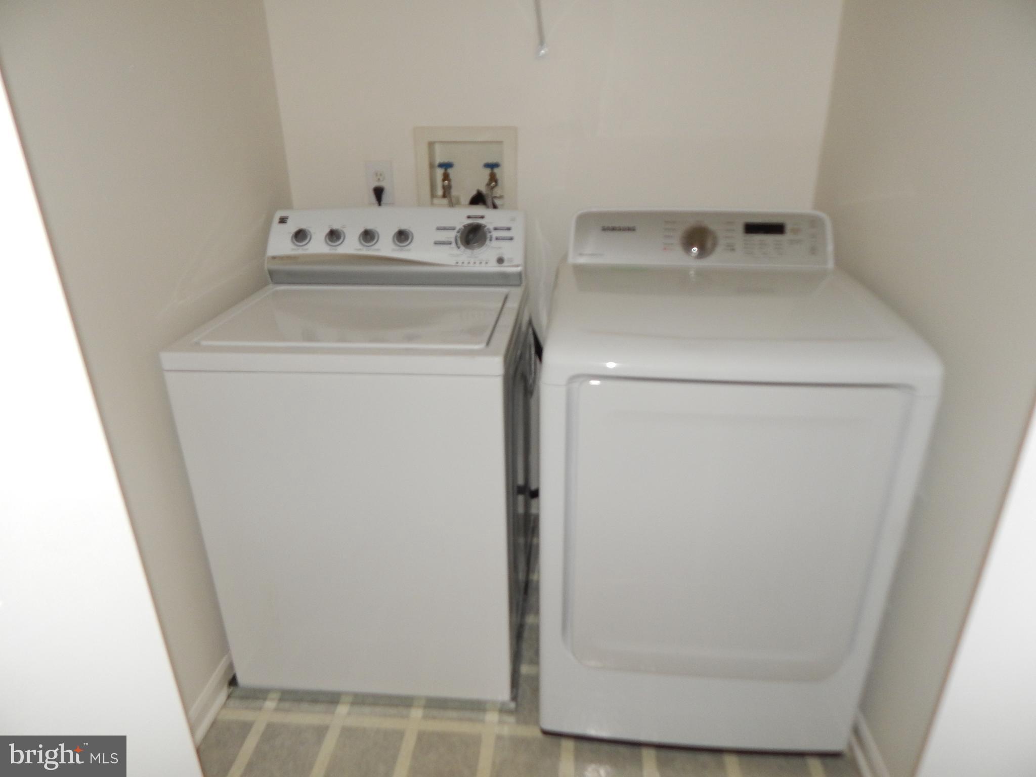 VILLAGE OF LONG REACH - Residential Lease