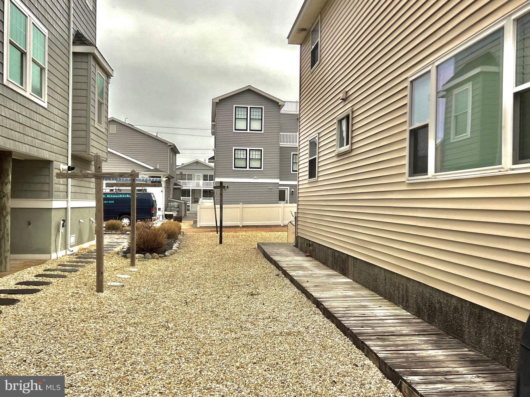 33 N 24TH STREET 2