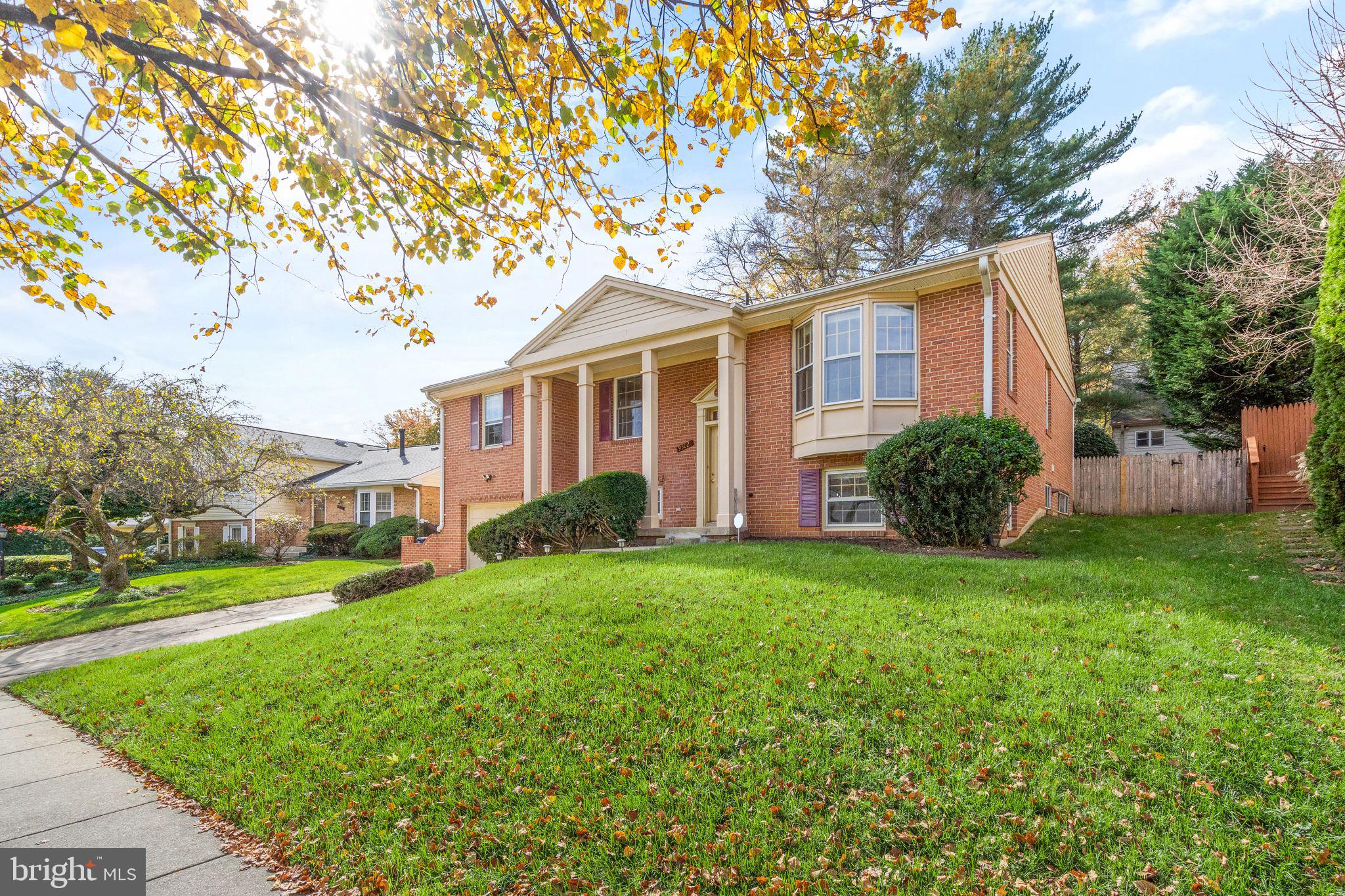 ALTA VISTA - Residential Lease