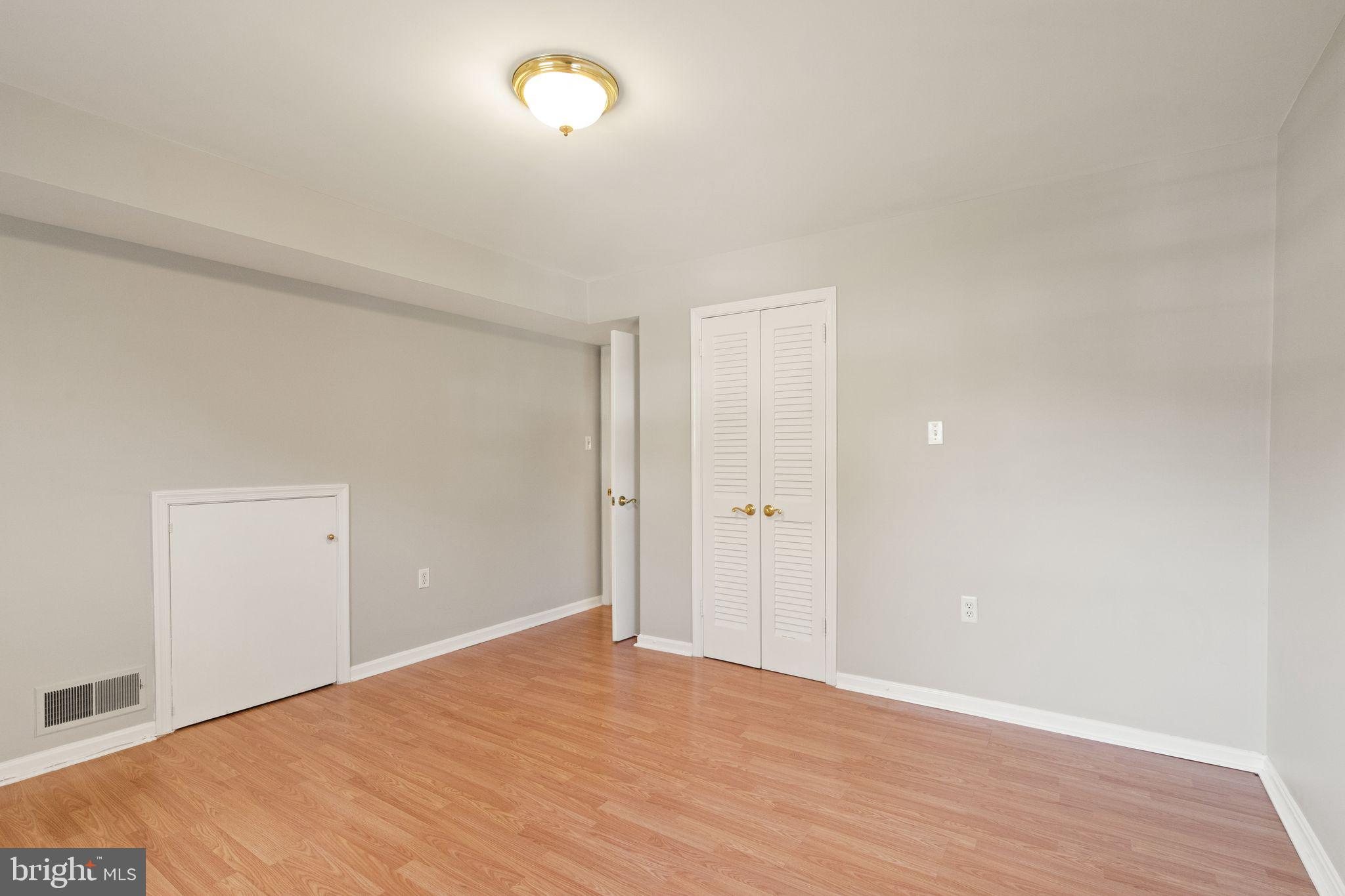 ALTA VISTA - Residential Lease