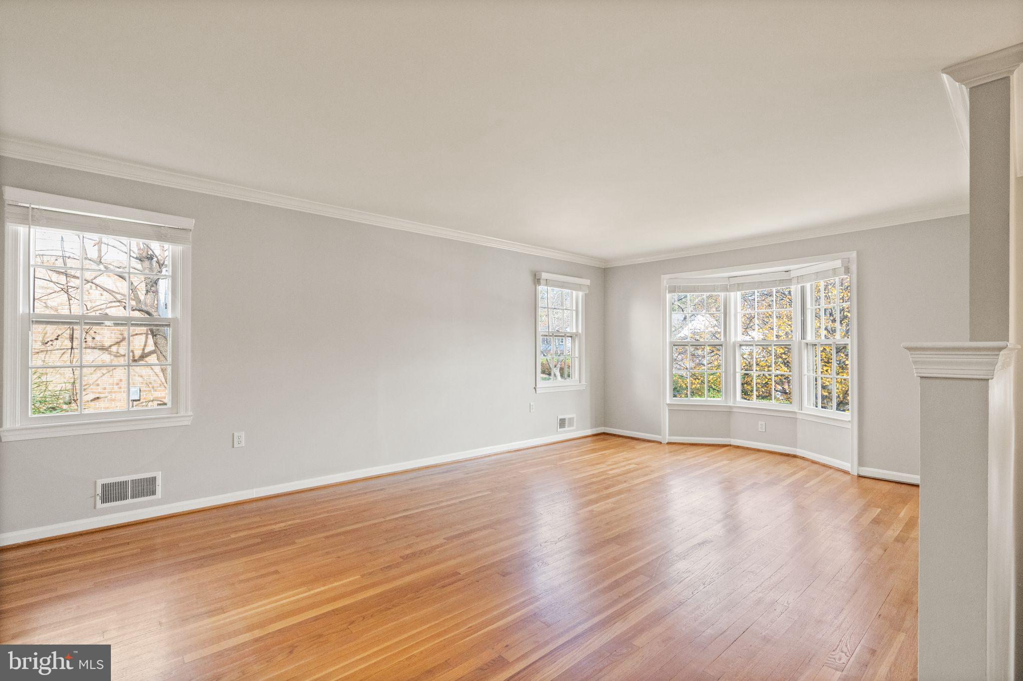 ALTA VISTA - Residential Lease