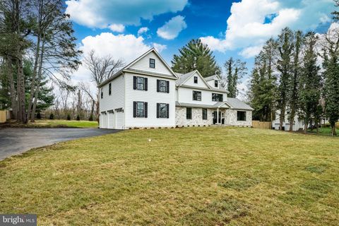 1427 SUGARTOWN ROAD BERWYN PA 19312