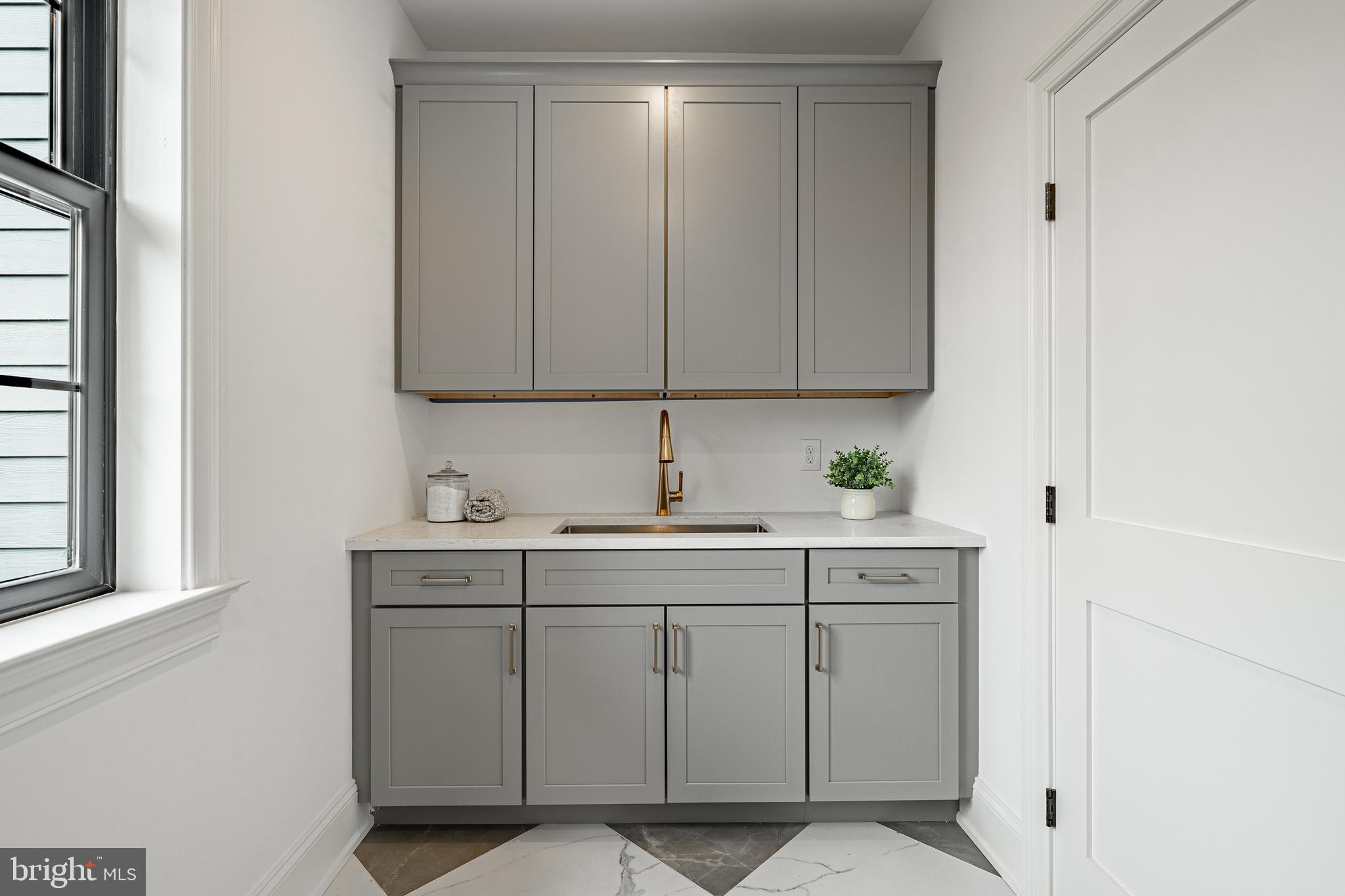 SUGARPOINTE - Residential