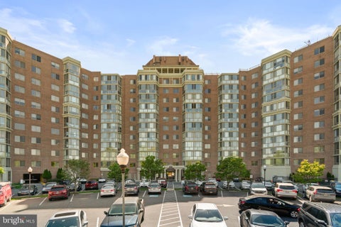 Condo For Sale - 3200 N Leisure World Boulevard #903<br/> SILVER SPRING, MD 20906