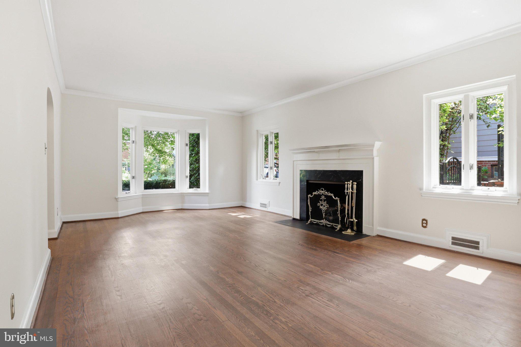 2620 FORT SCOTT DRIVE