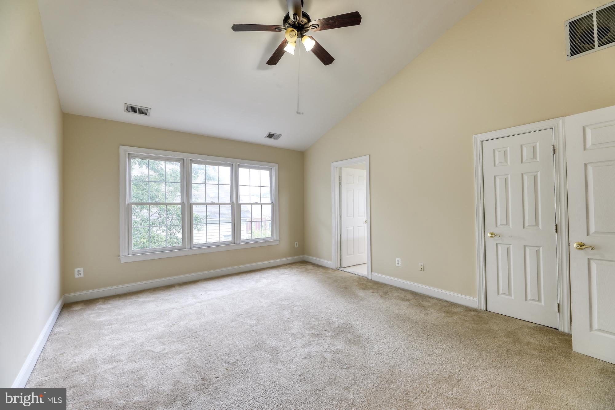 RIDGE TOP - Residential