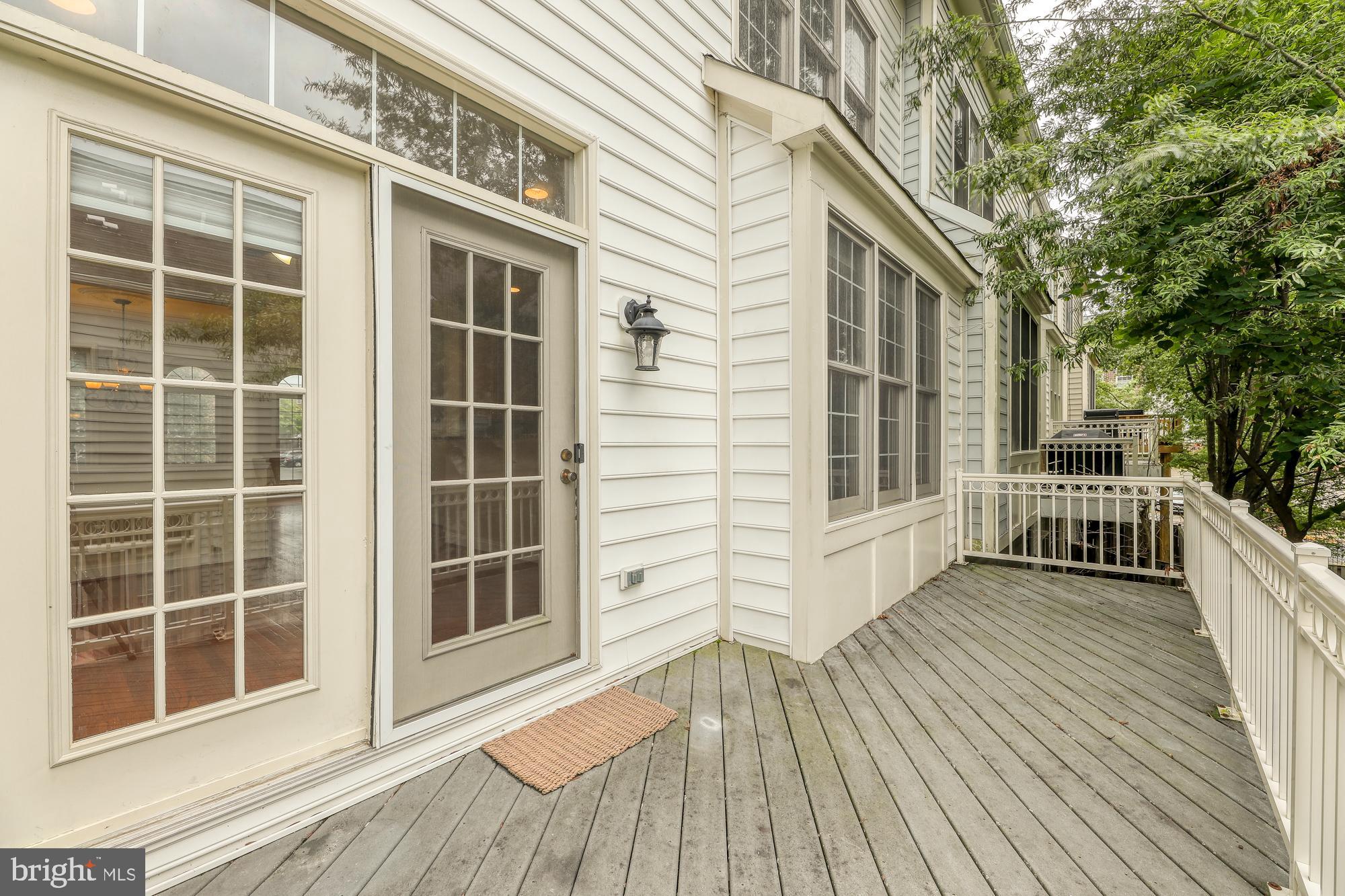 RIDGE TOP - Residential