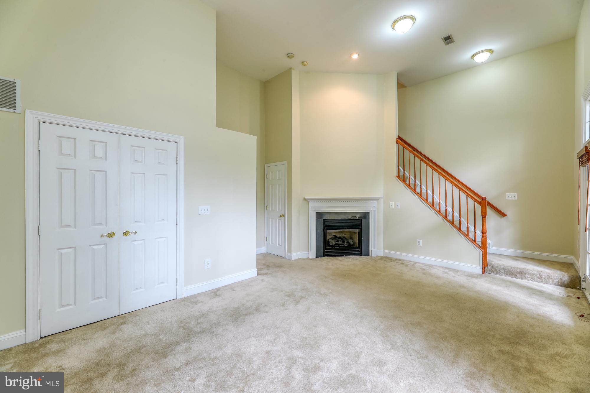 RIDGE TOP - Residential