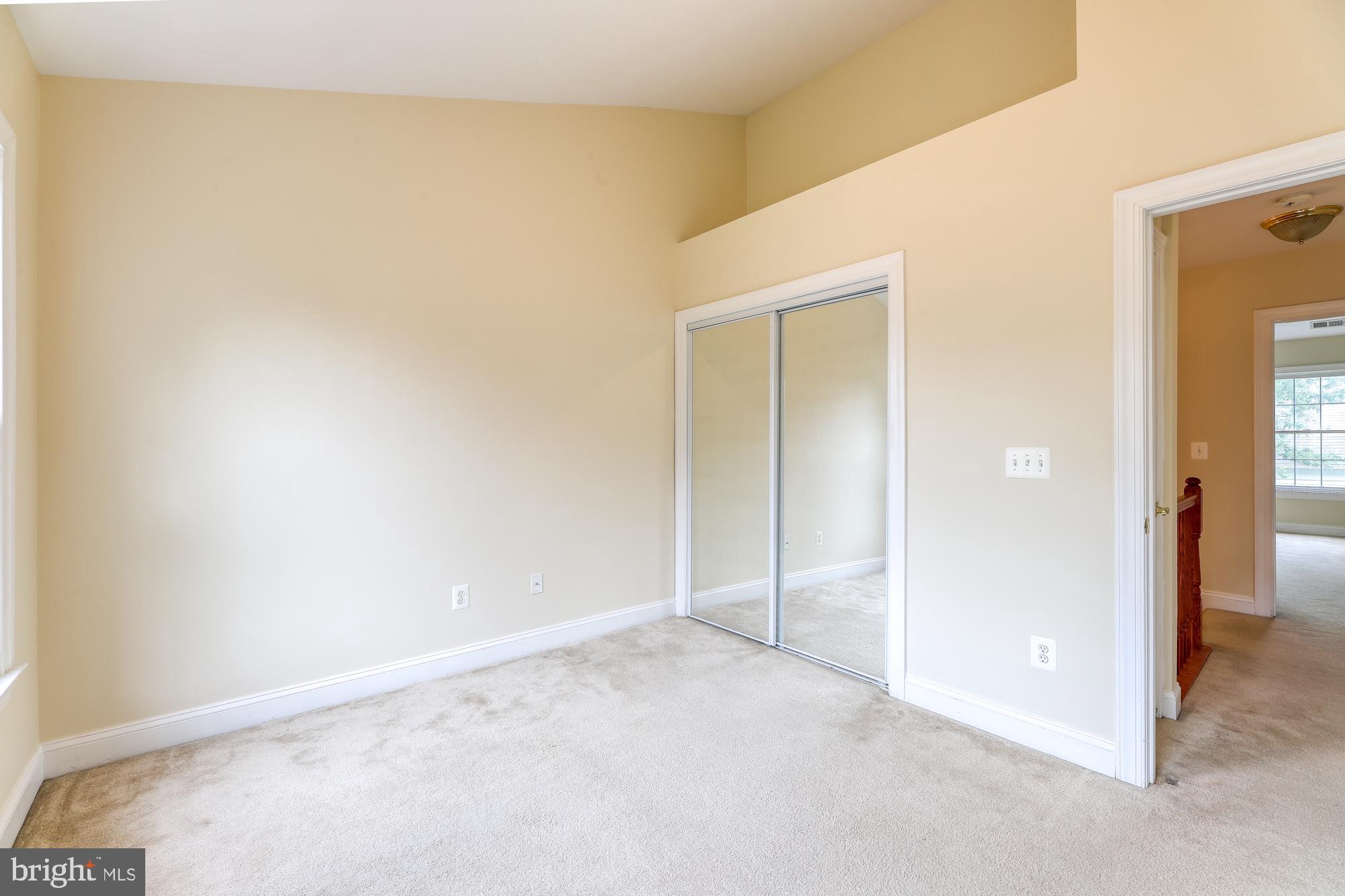 RIDGE TOP - Residential