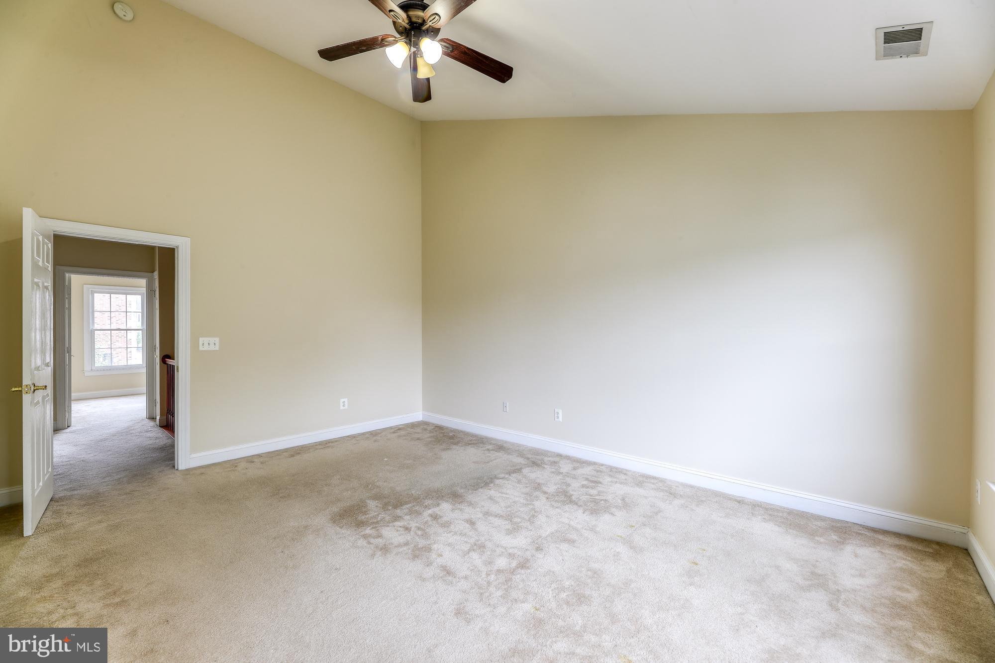 RIDGE TOP - Residential