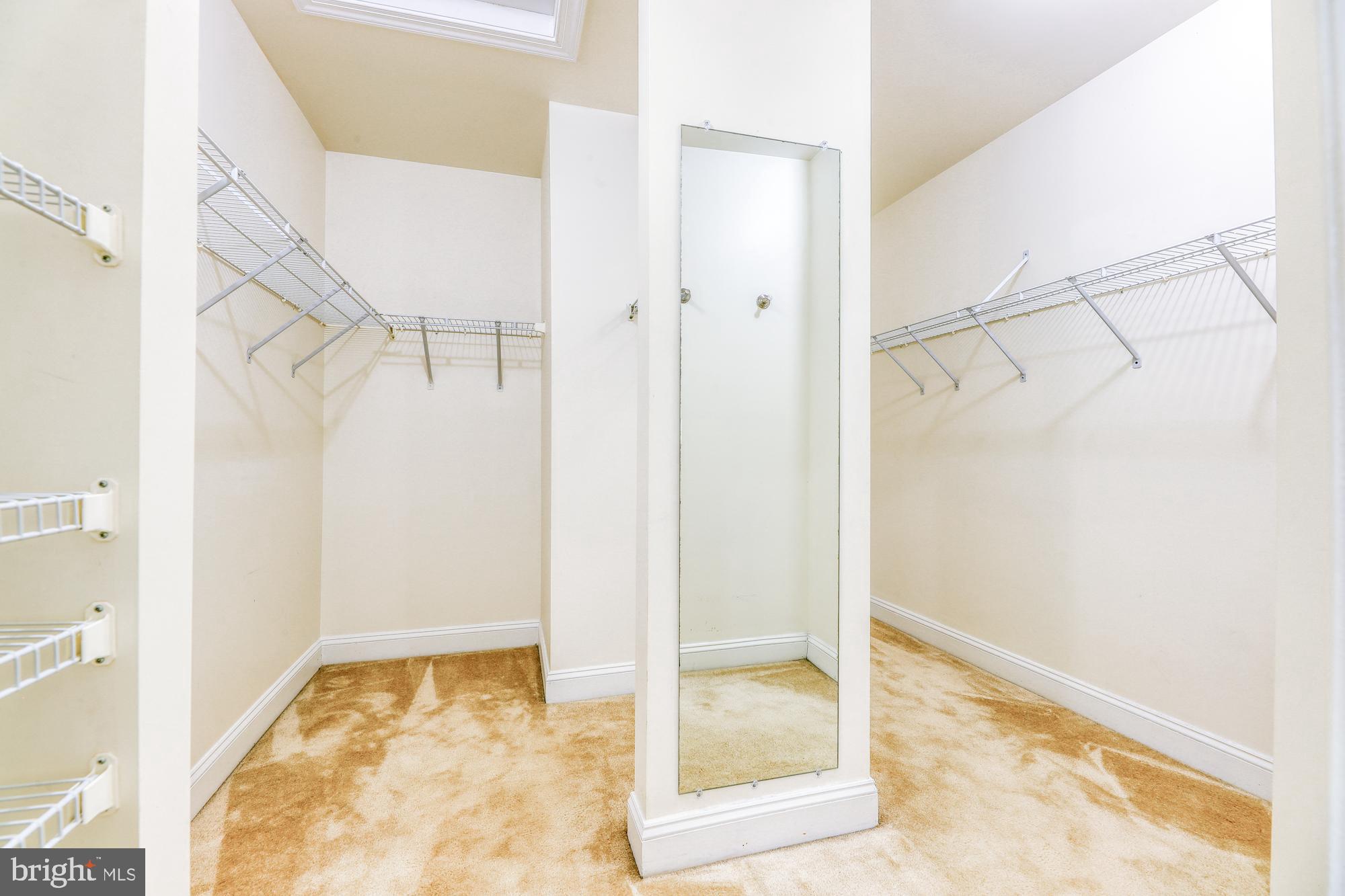 RIDGE TOP - Residential