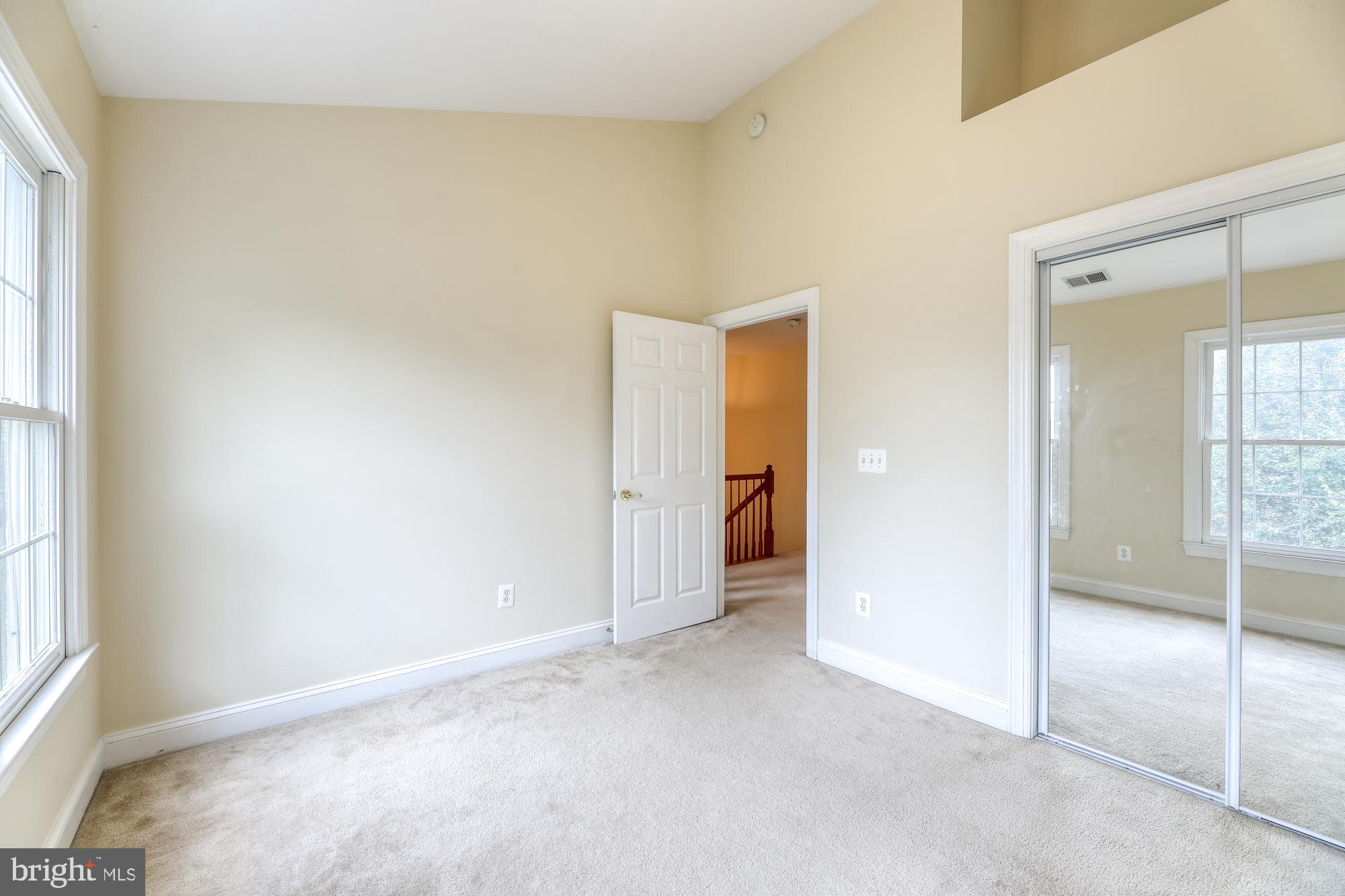 RIDGE TOP - Residential