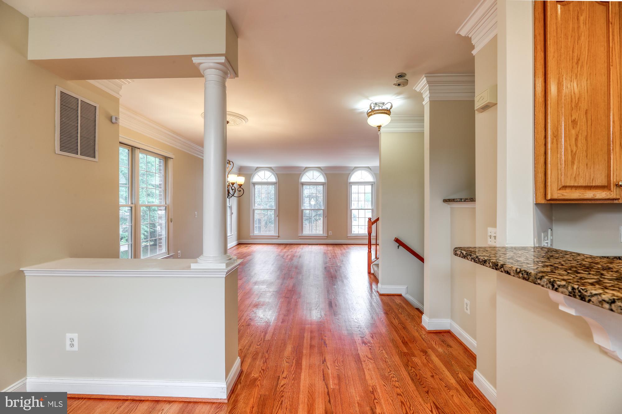 RIDGE TOP - Residential