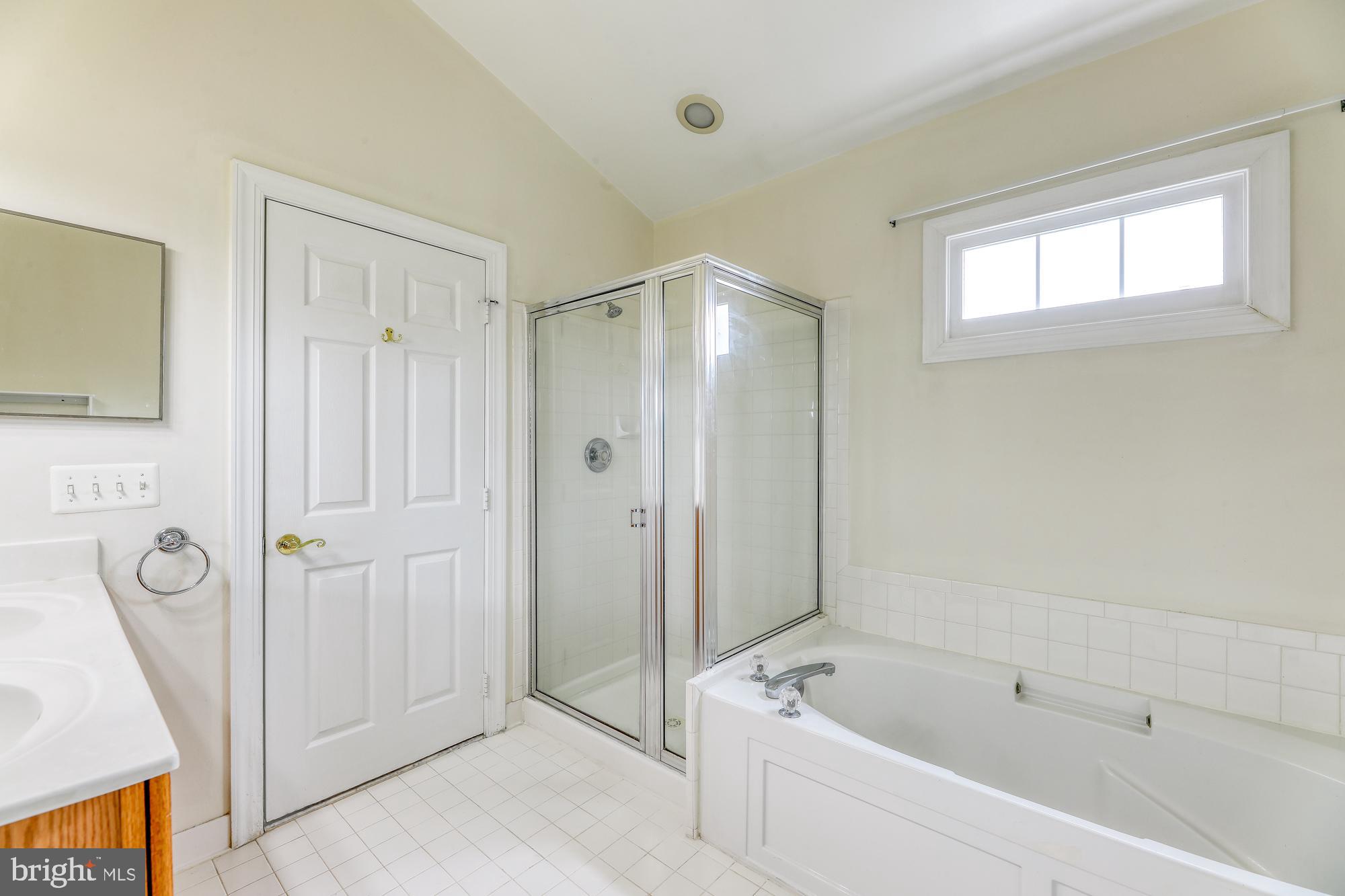 RIDGE TOP - Residential