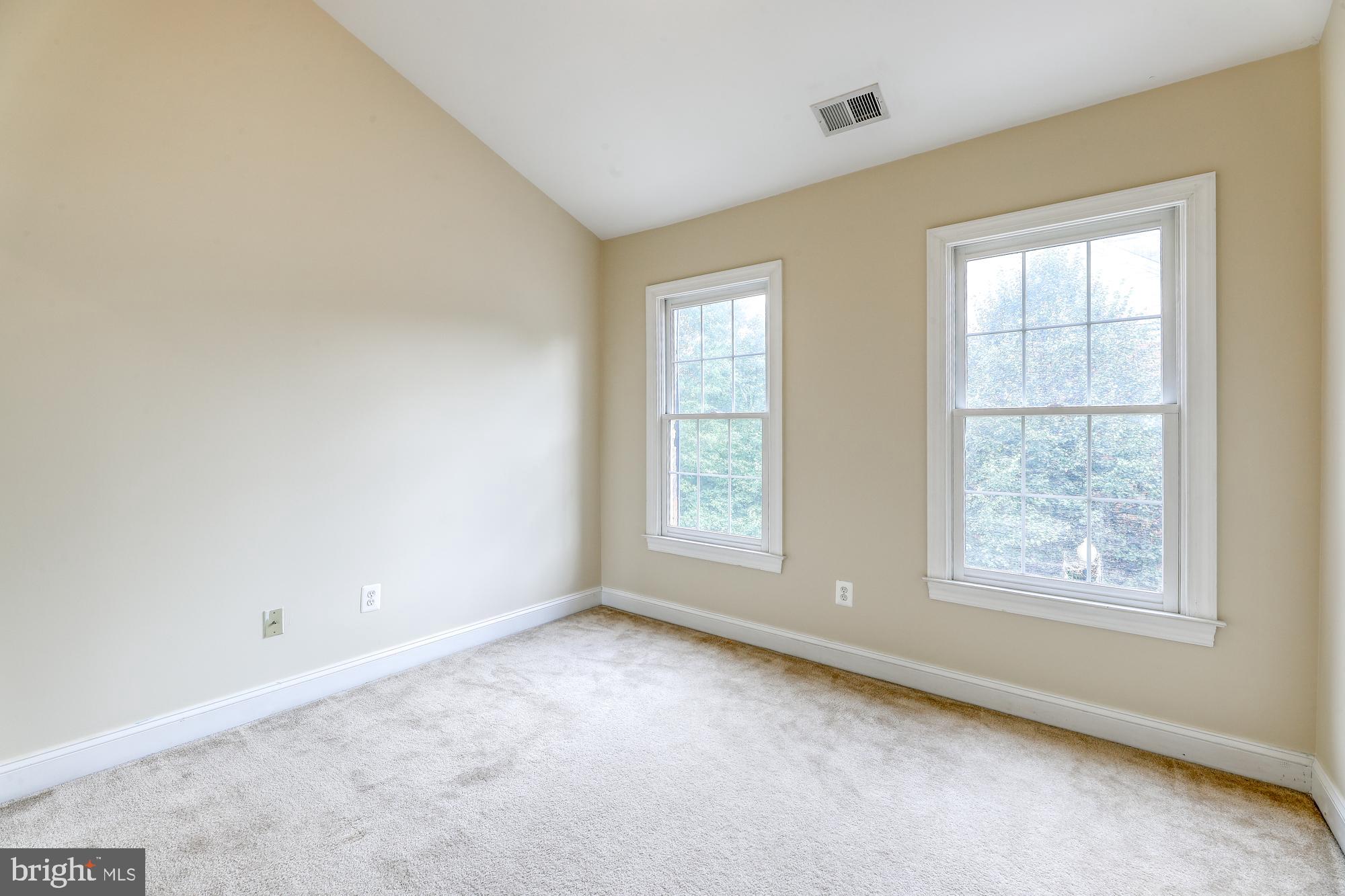 RIDGE TOP - Residential