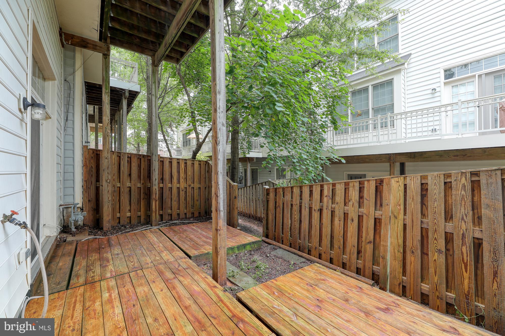 RIDGE TOP - Residential