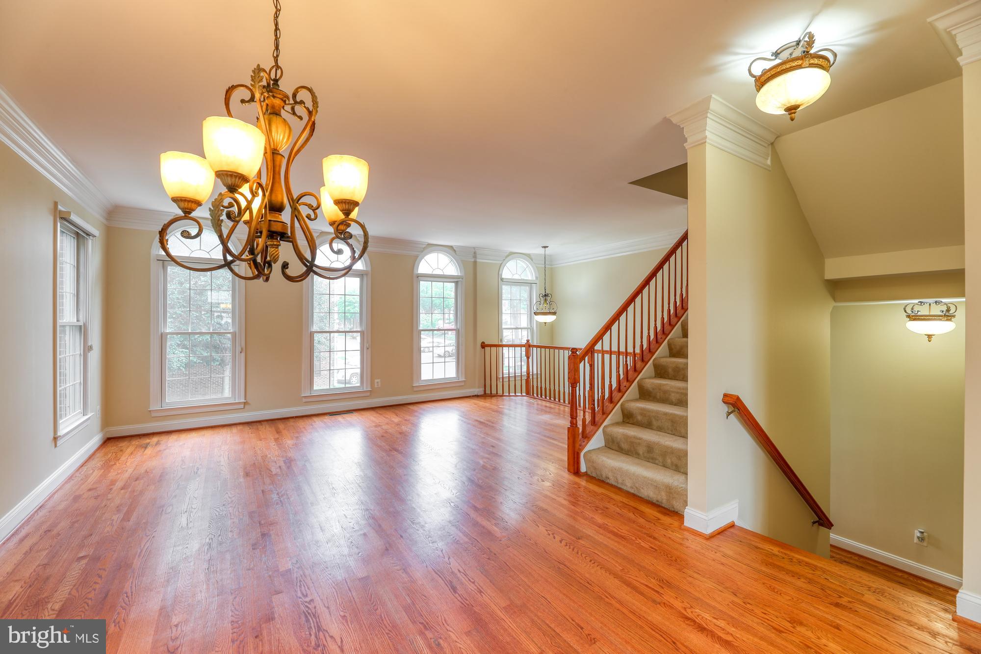 RIDGE TOP - Residential