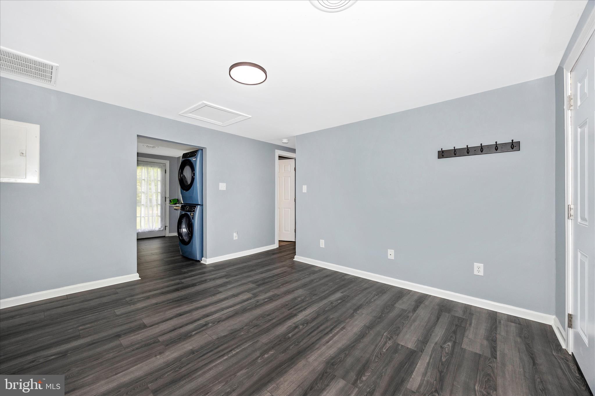 WILLIAMSPORT - Residential