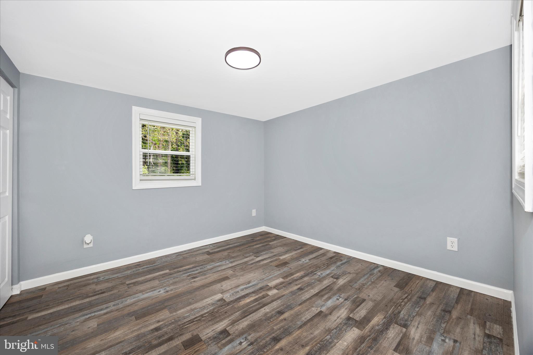 WILLIAMSPORT - Residential
