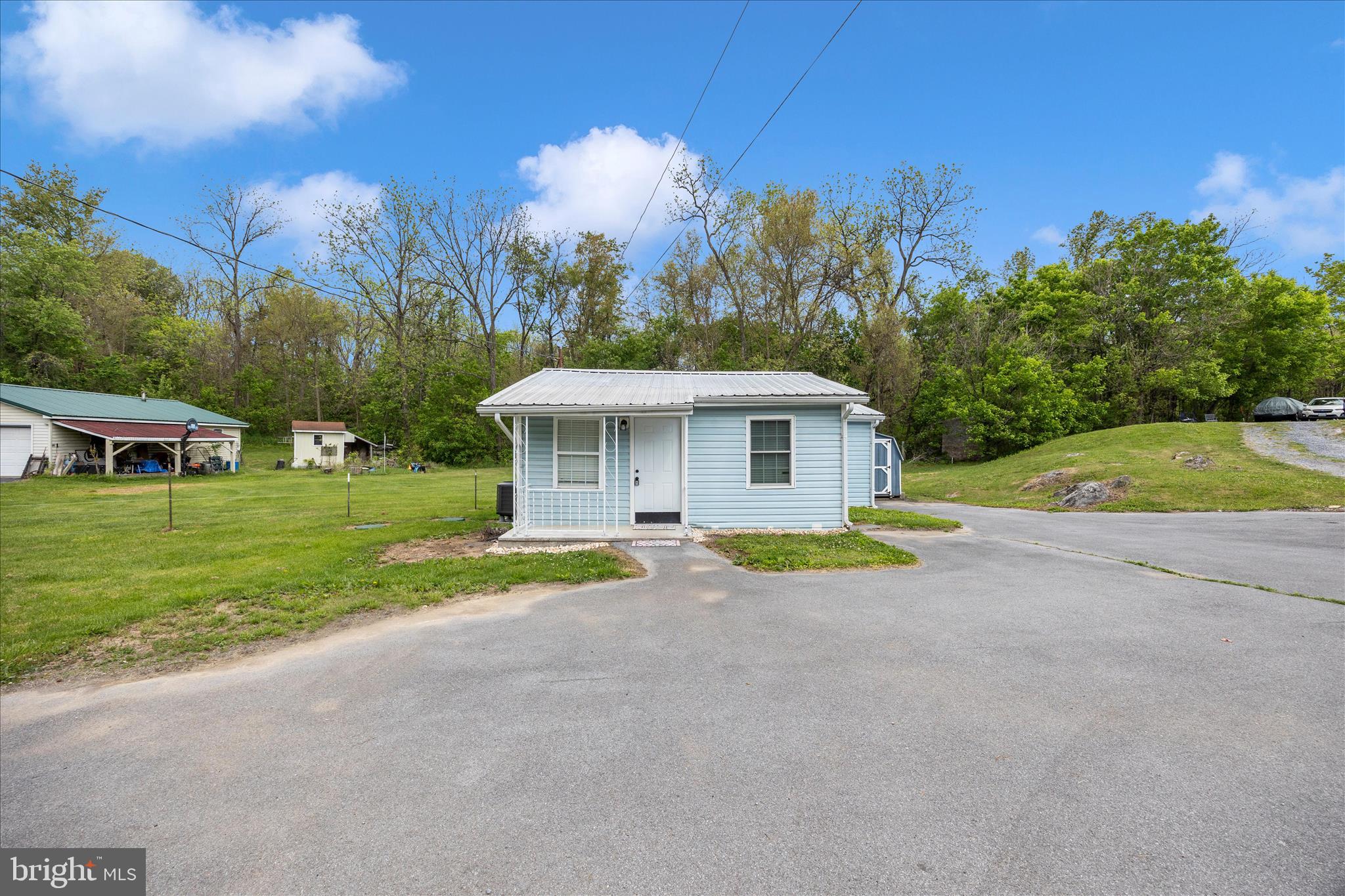 WILLIAMSPORT - Residential