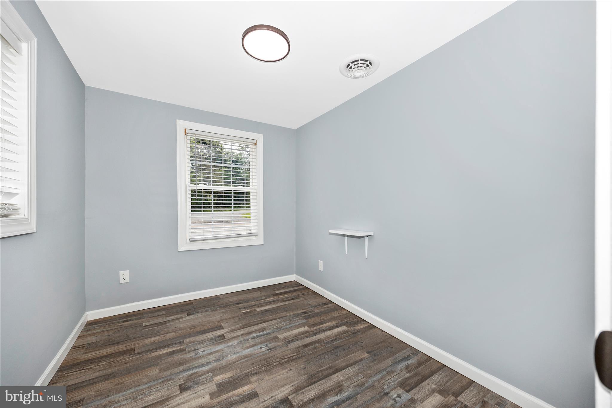 WILLIAMSPORT - Residential