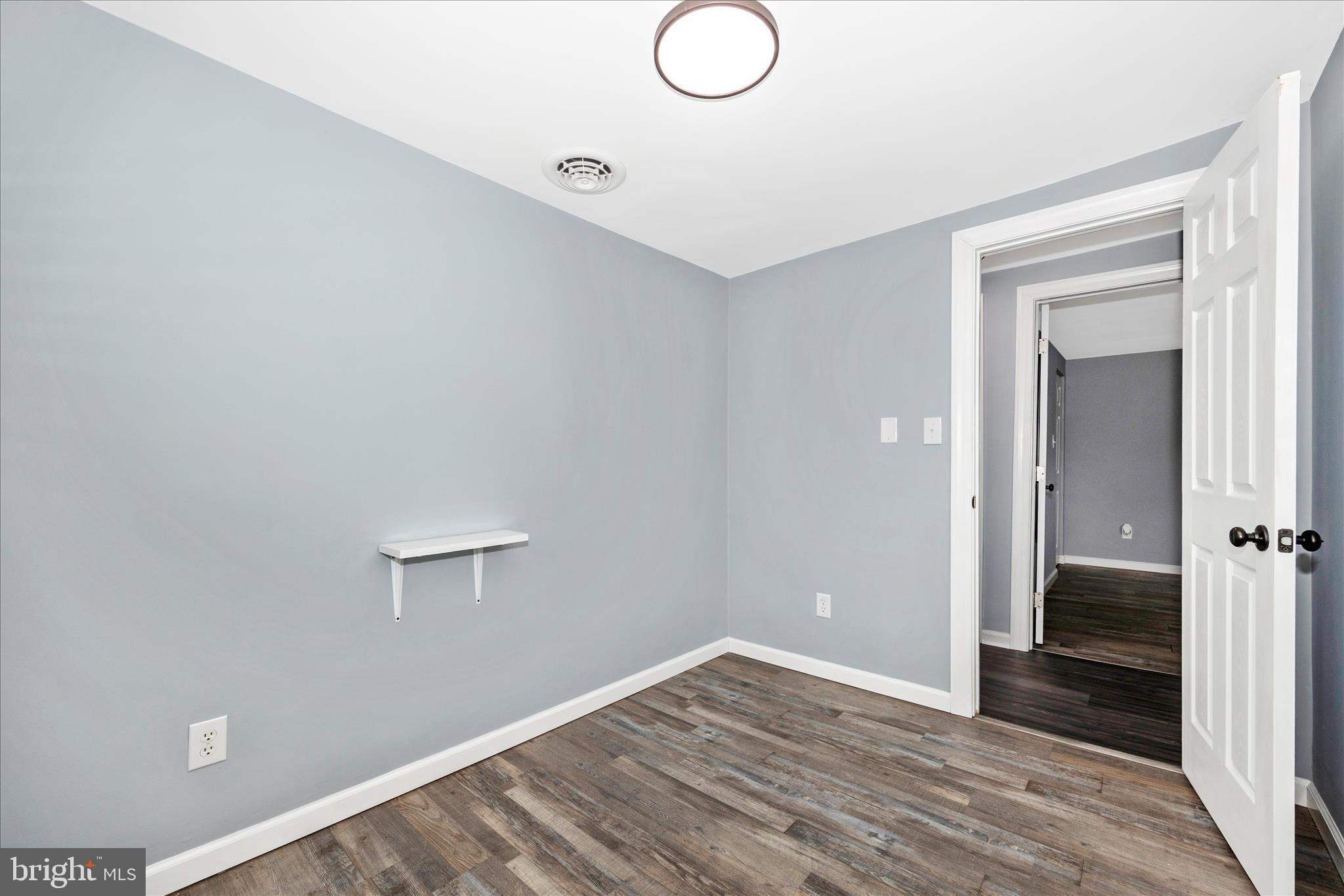 WILLIAMSPORT - Residential